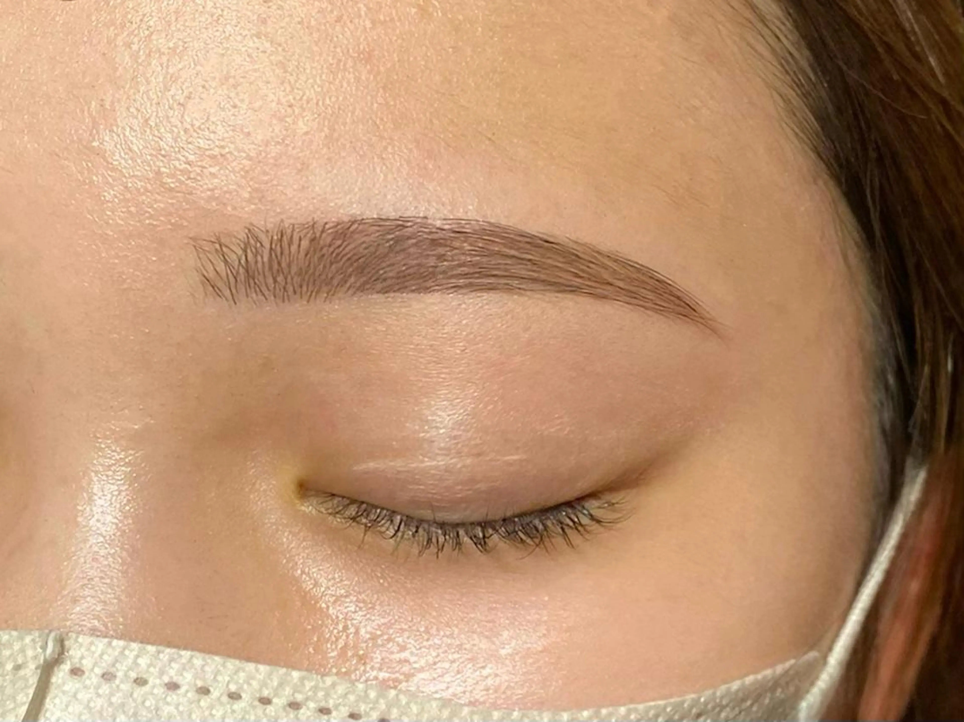 アイブロウ 粟津 愛里香のマツエク・マツパデザイン