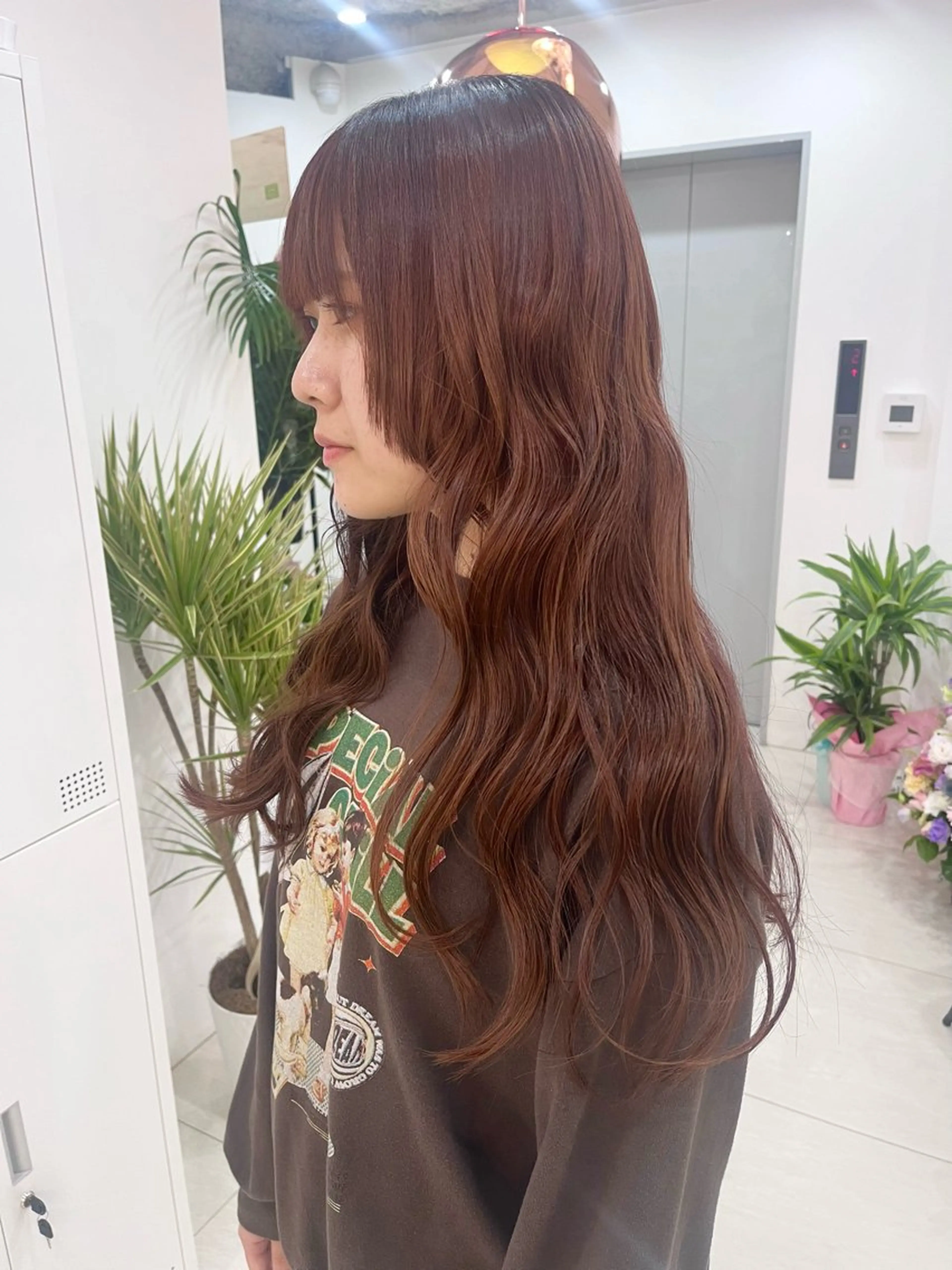 ロング カラー ブリーチ ブラウンカラー ブリーチなしカラー オレンジ オレンジブラウン ﾚｲﾔｰ🩵透明感 ೀユイ🌙のヘアスタイル