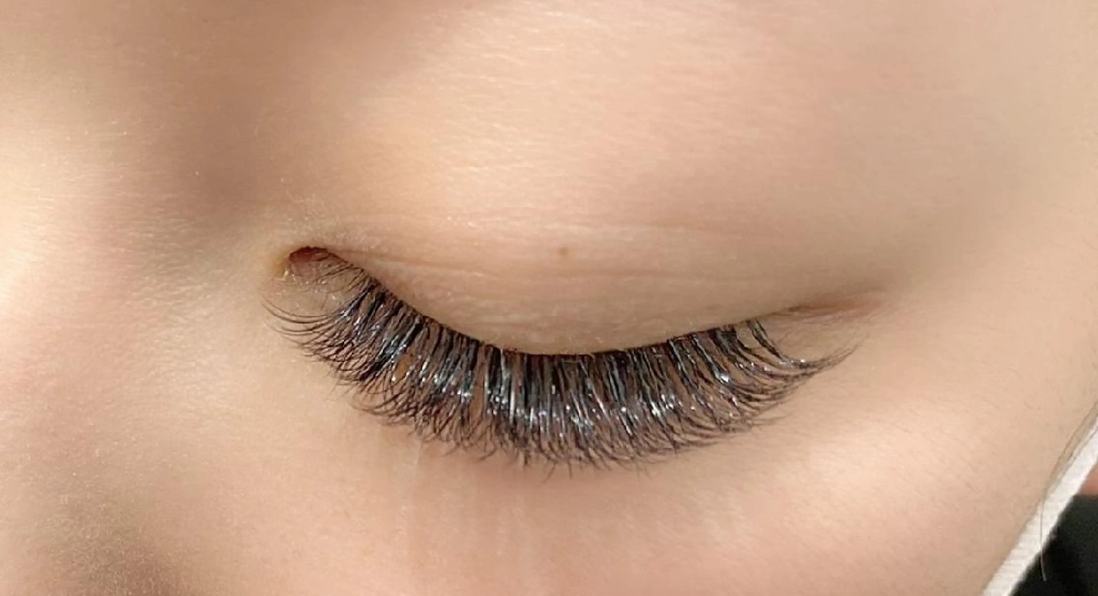 マツエク・マツパ ボリュームラッシュ 金原 あやのマツエク・マツパデザイン