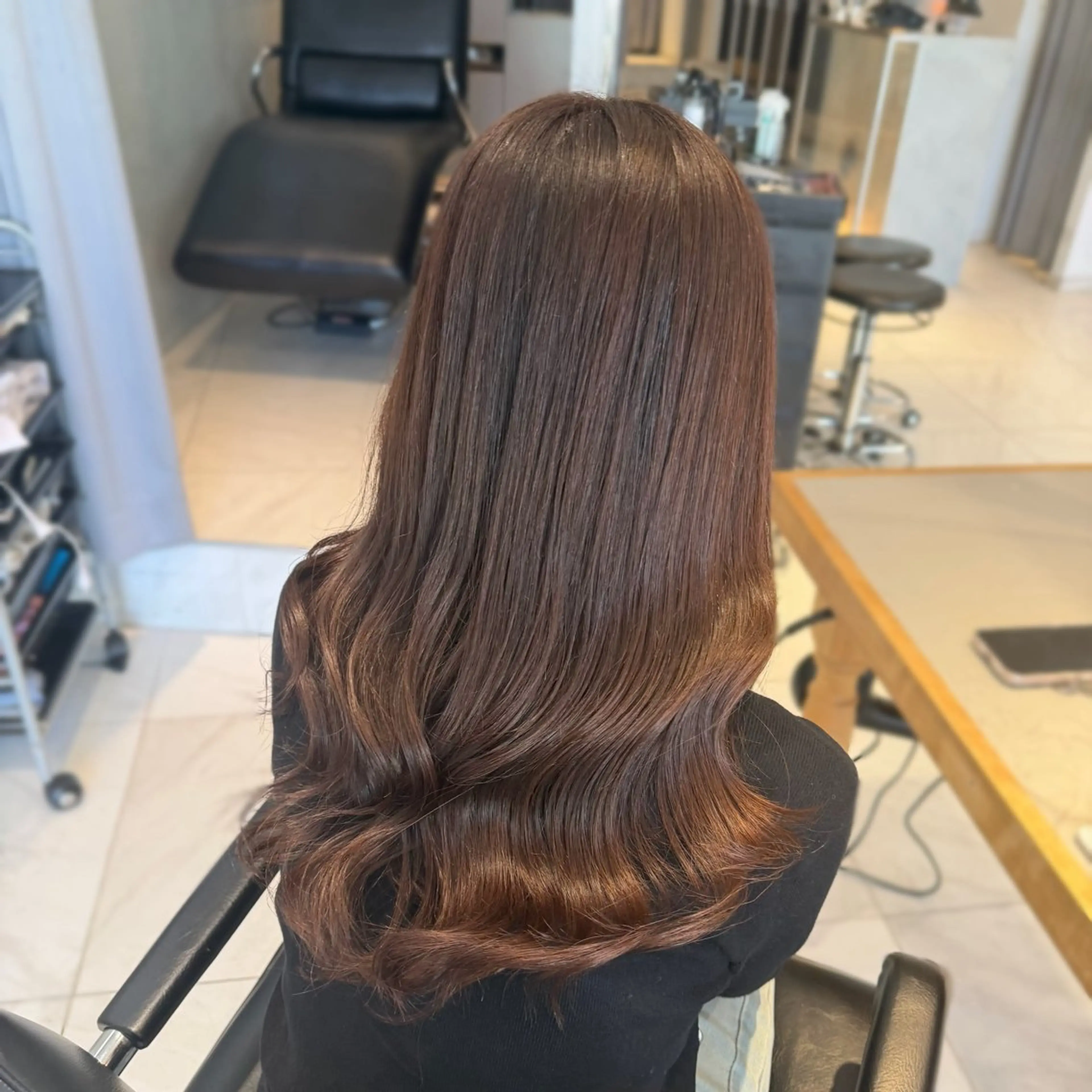 セミロング カット 艶カラー /kokona🤍のヘアスタイル