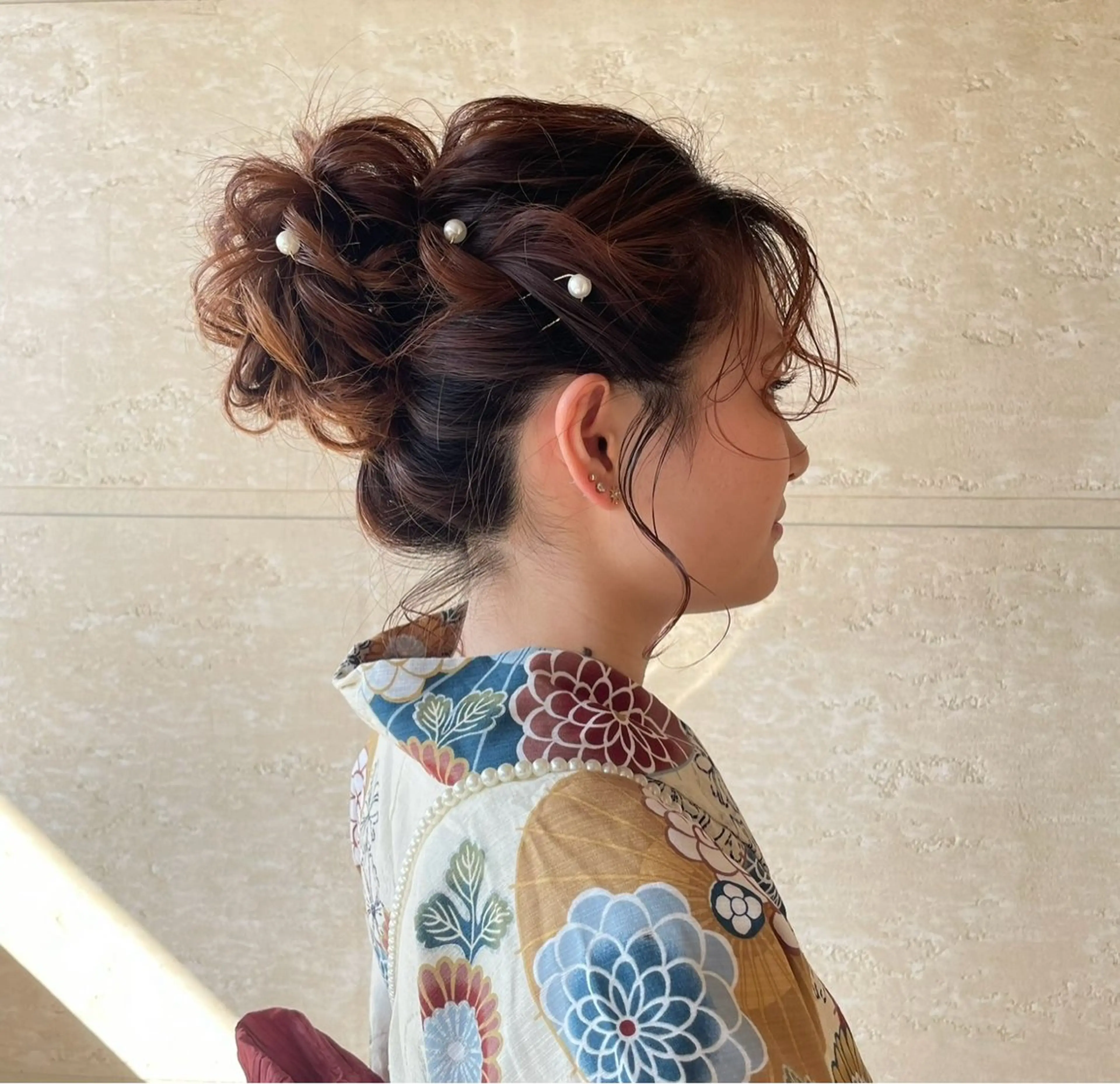 ミディアム ヘアアレンジ 土山 咲々乃のヘアスタイル