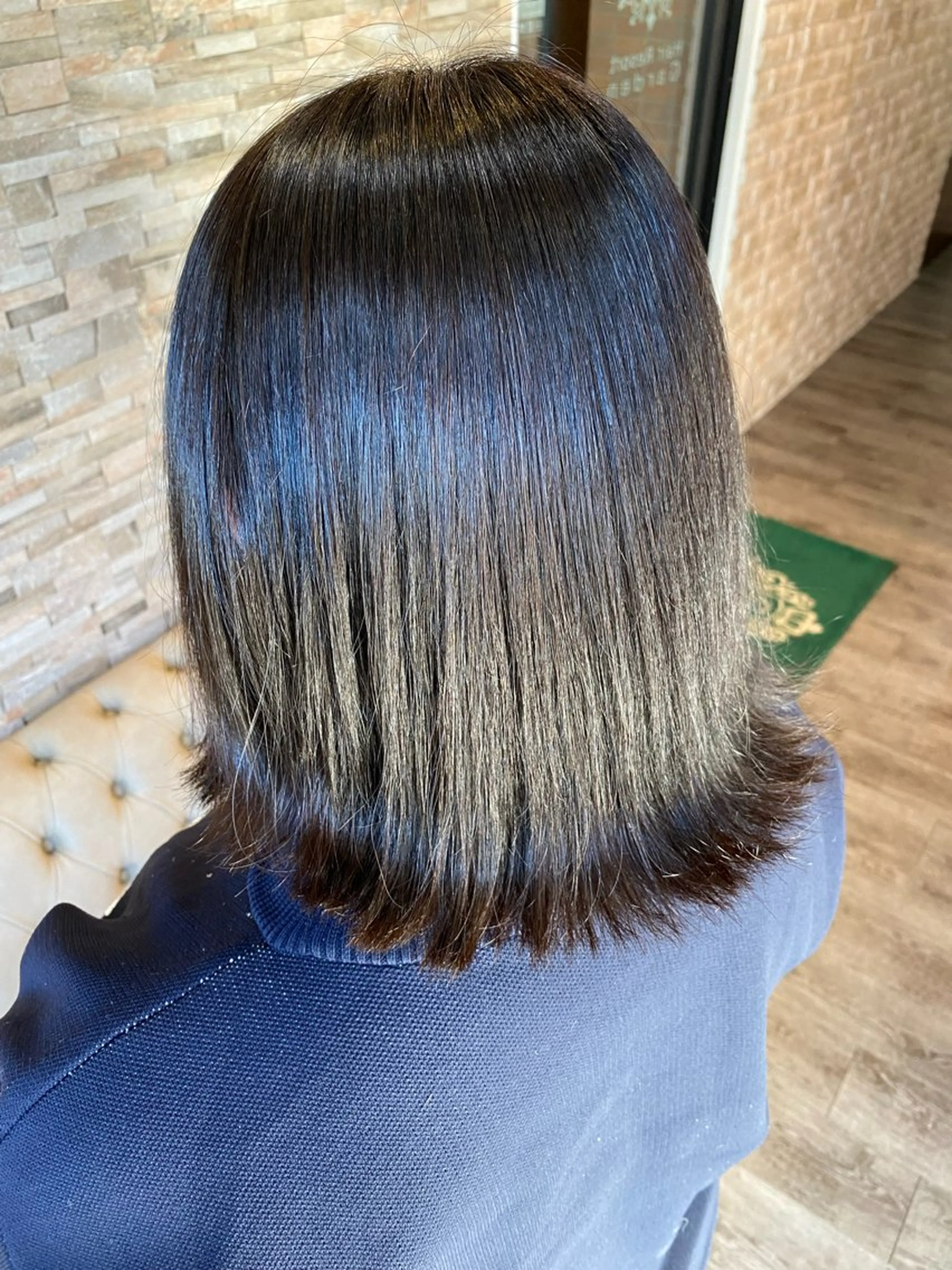ミディアム 外ハネヘア 縮毛矯正 サイトウ 南柏のヘアスタイル