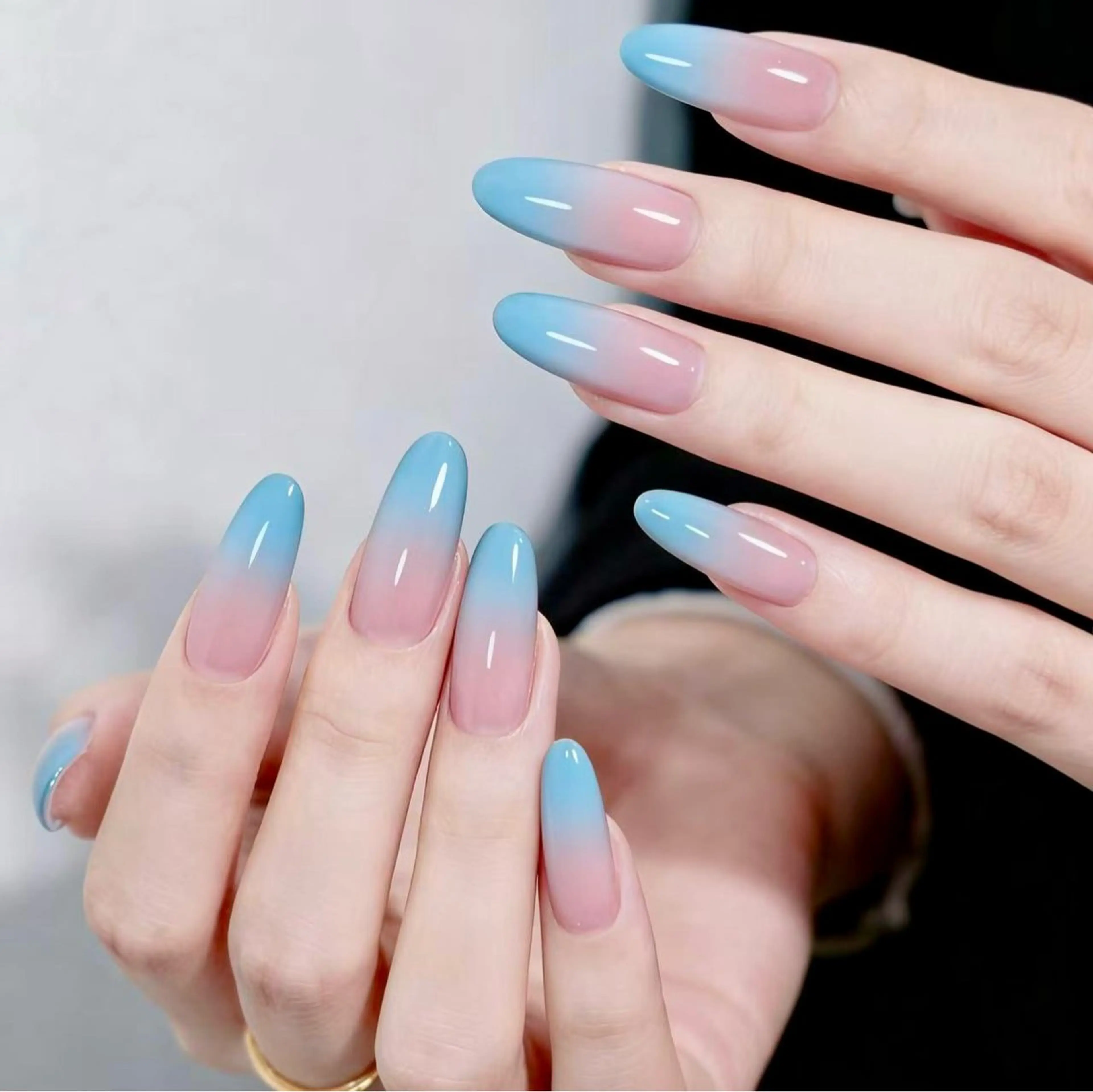 ネイル アートネイル オーロラネイル チークネイル 長さ出し フレンチネイル ハンドネイル ハンドケア Yumi Nail Seiのネイルデザイン
