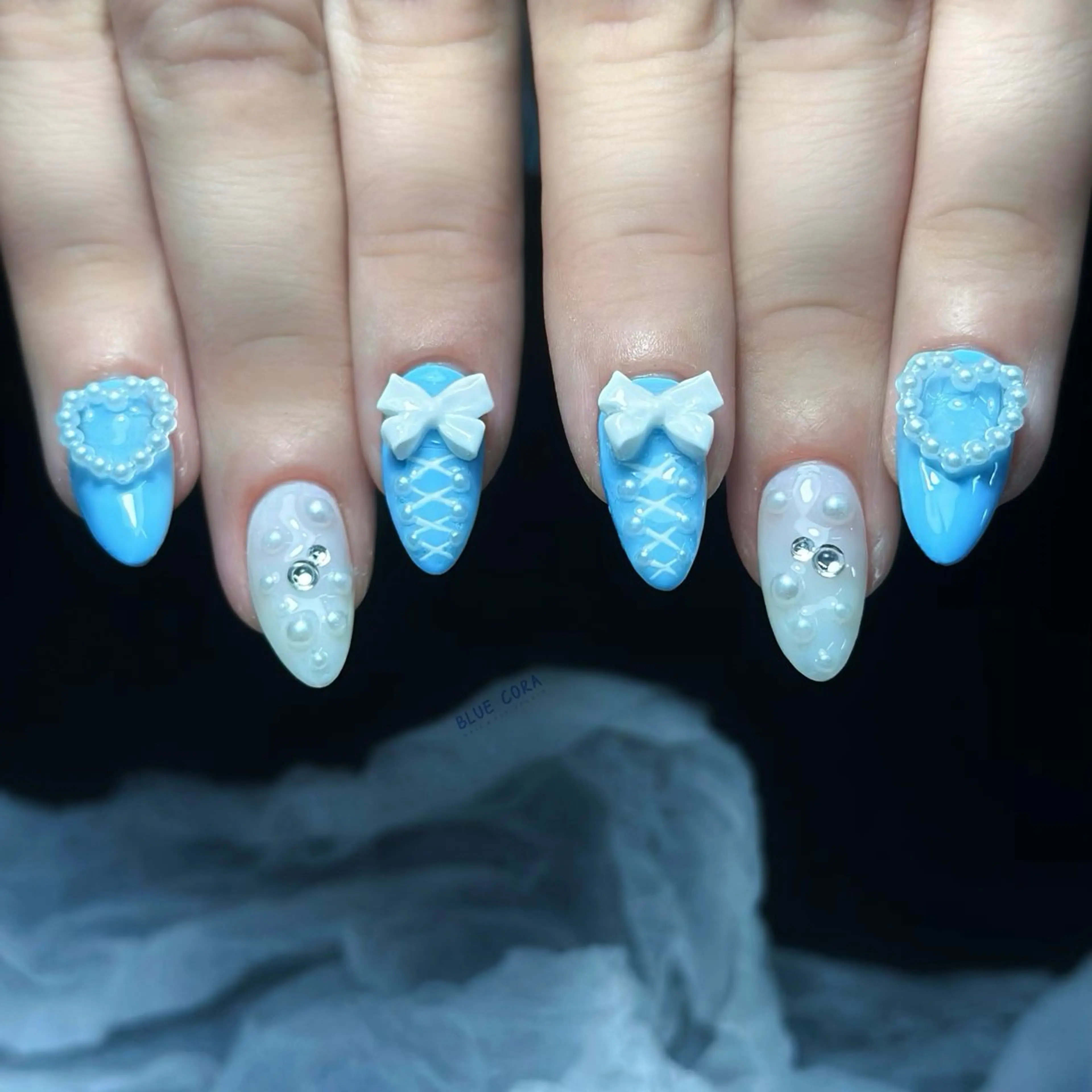 ネイル クリアネイル ハンドネイル ハンドケア BLUE CORAのネイルデザイン