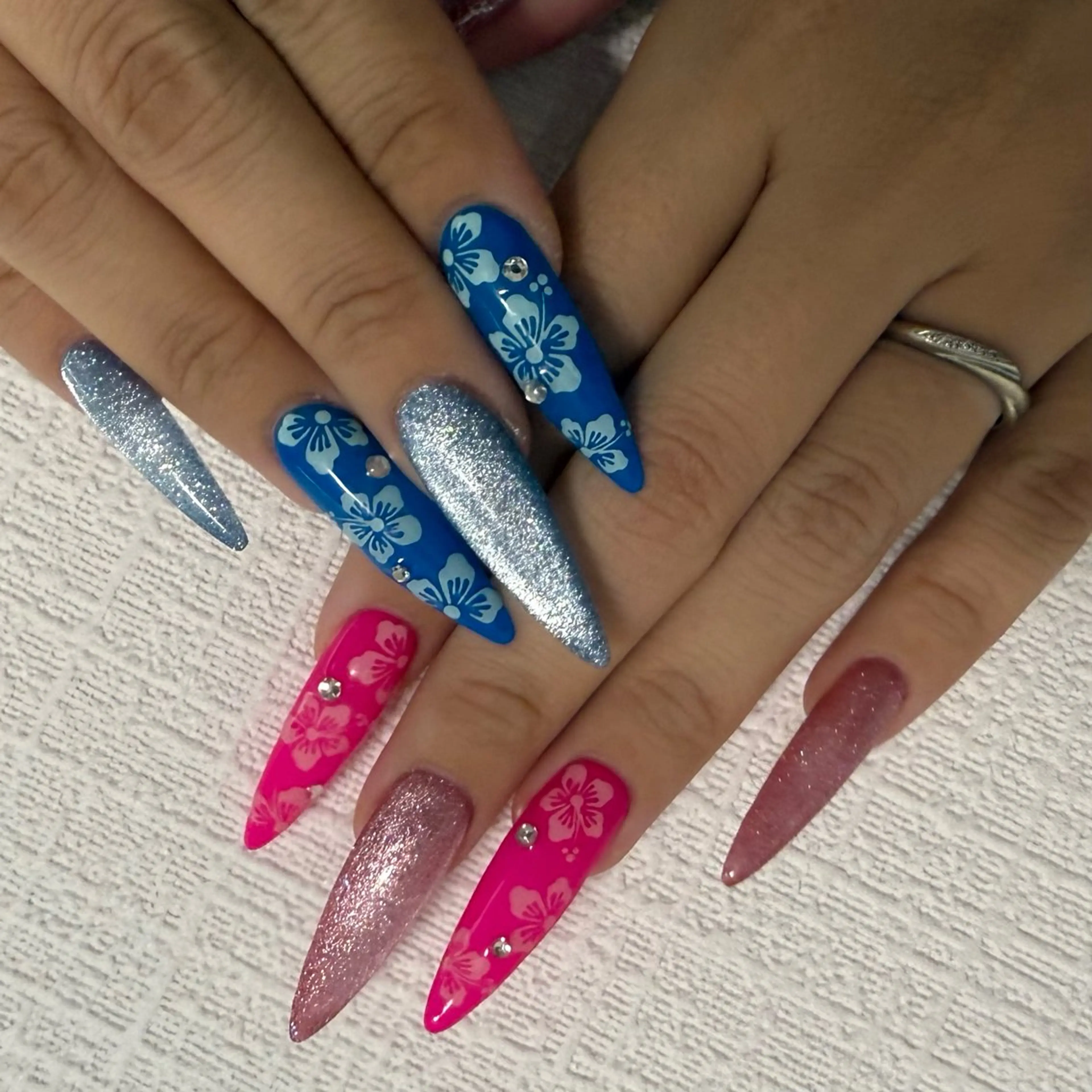 ネイル 夏ネイル ハンドネイル L'ino nailのネイルデザイン