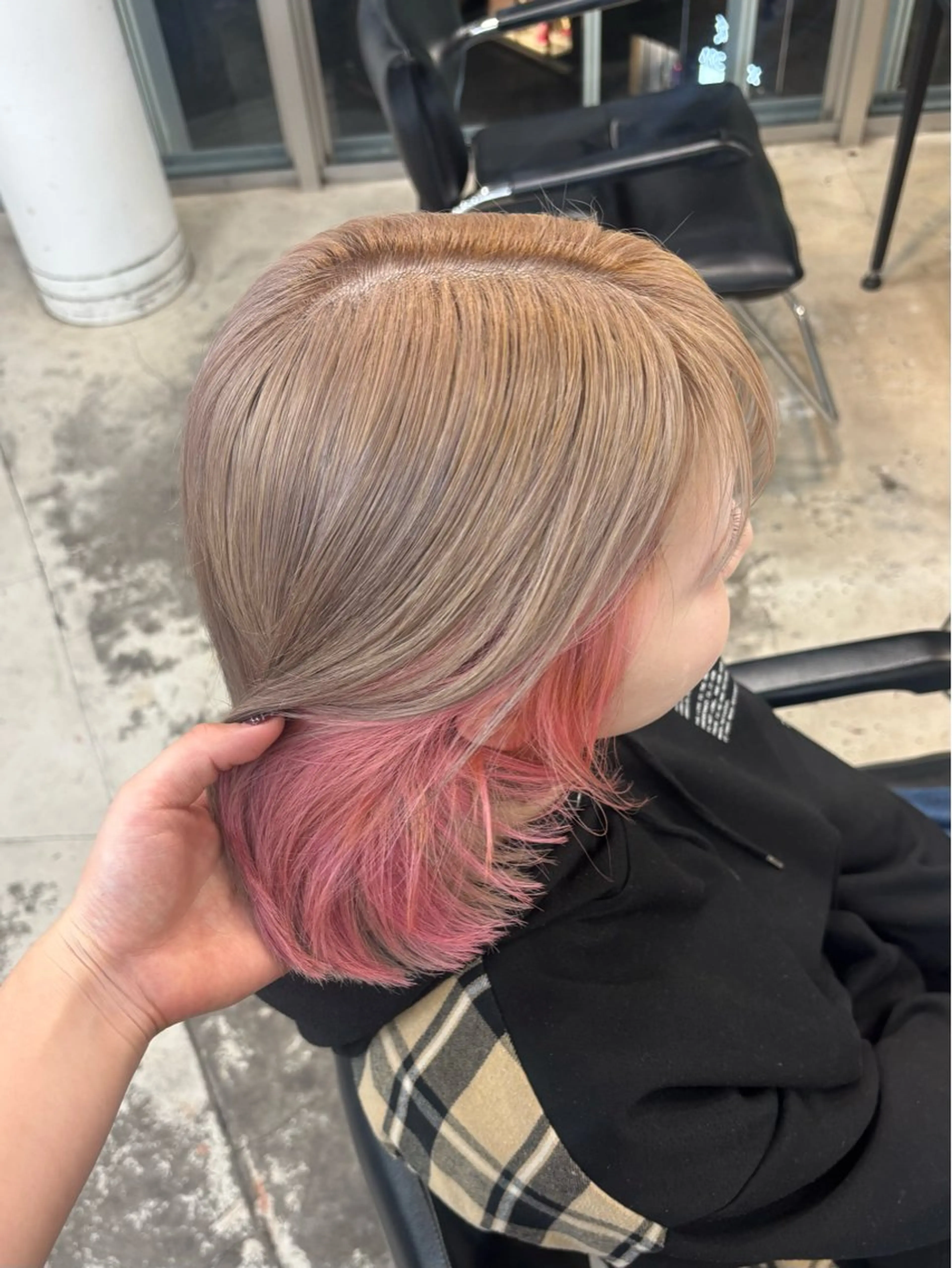 ショート カラー ピンクカラー ヘアカラー レイヤー sala 推しカラー職人🎀のヘアスタイル