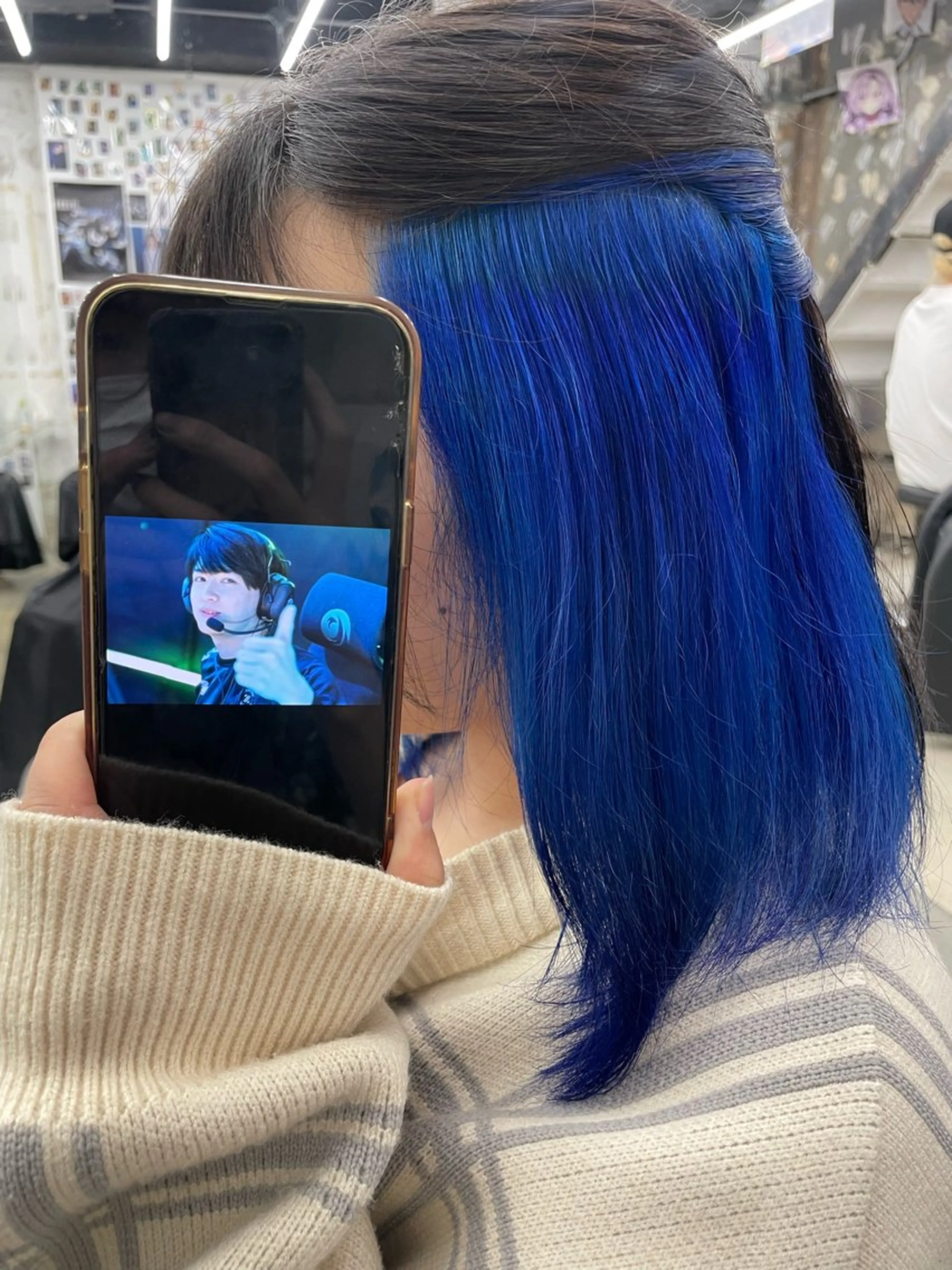 ミディアム カラー ブルーカラー インナーカラー インナーカラー 推し ブリーチ  髪質改善のヘアスタイル