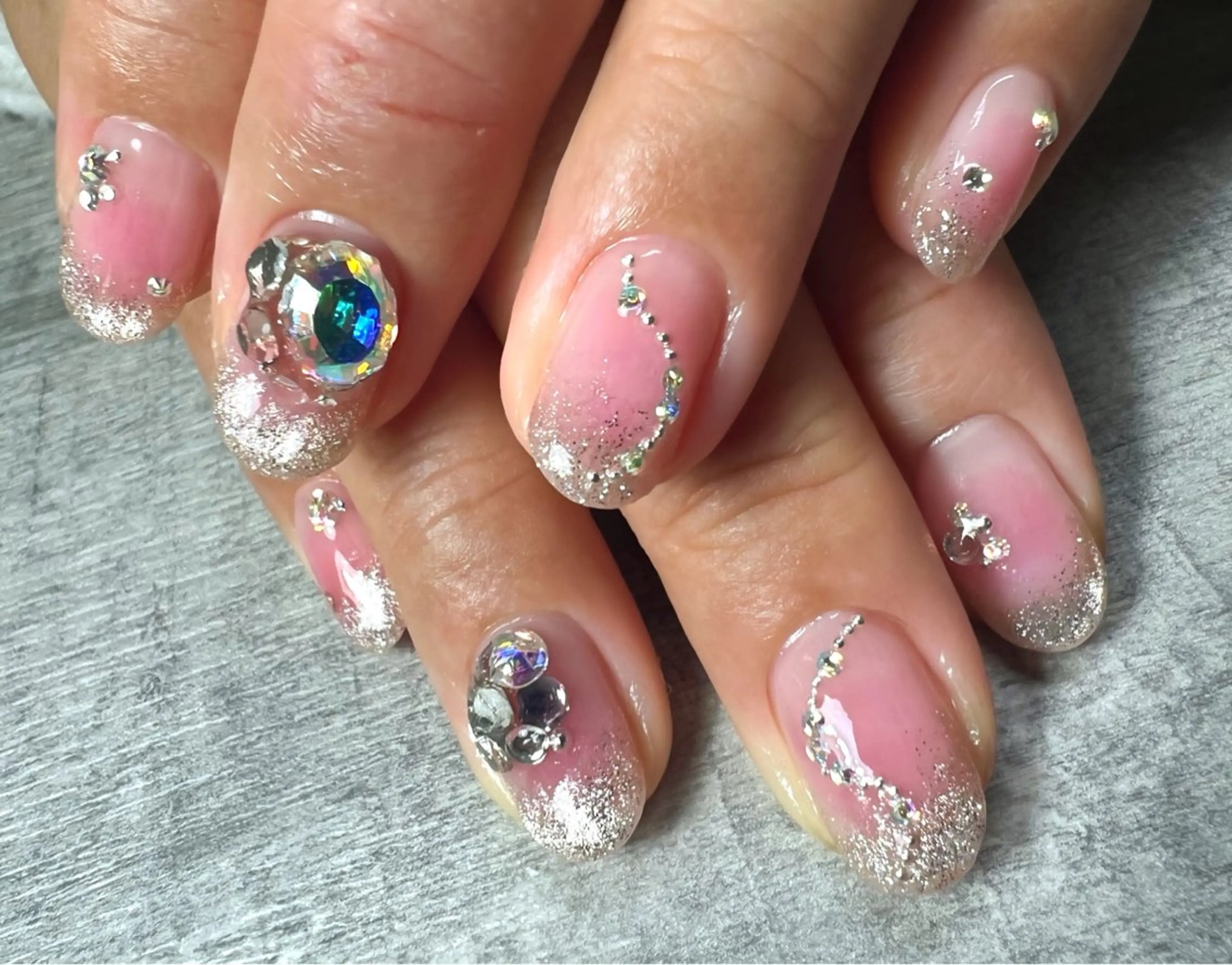 ネイル ハンドネイル CHITCHAT nailのネイルデザイン