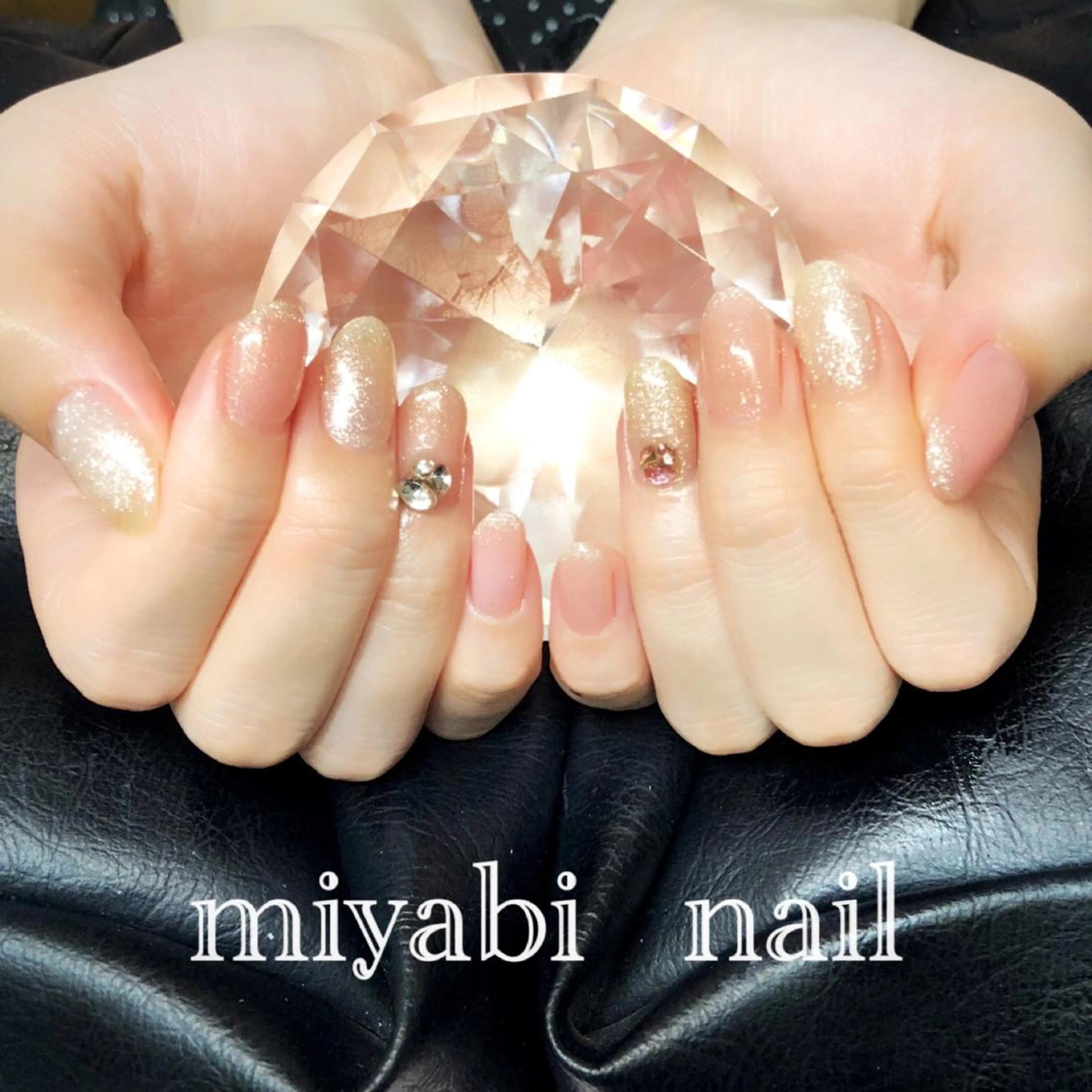 ネイル フレンチネイル ジェルネイル キラキラネイル ラメ(グリッター) 持ち込み ハンドネイル miyabi nail 桂川駅近くのネイルデザイン