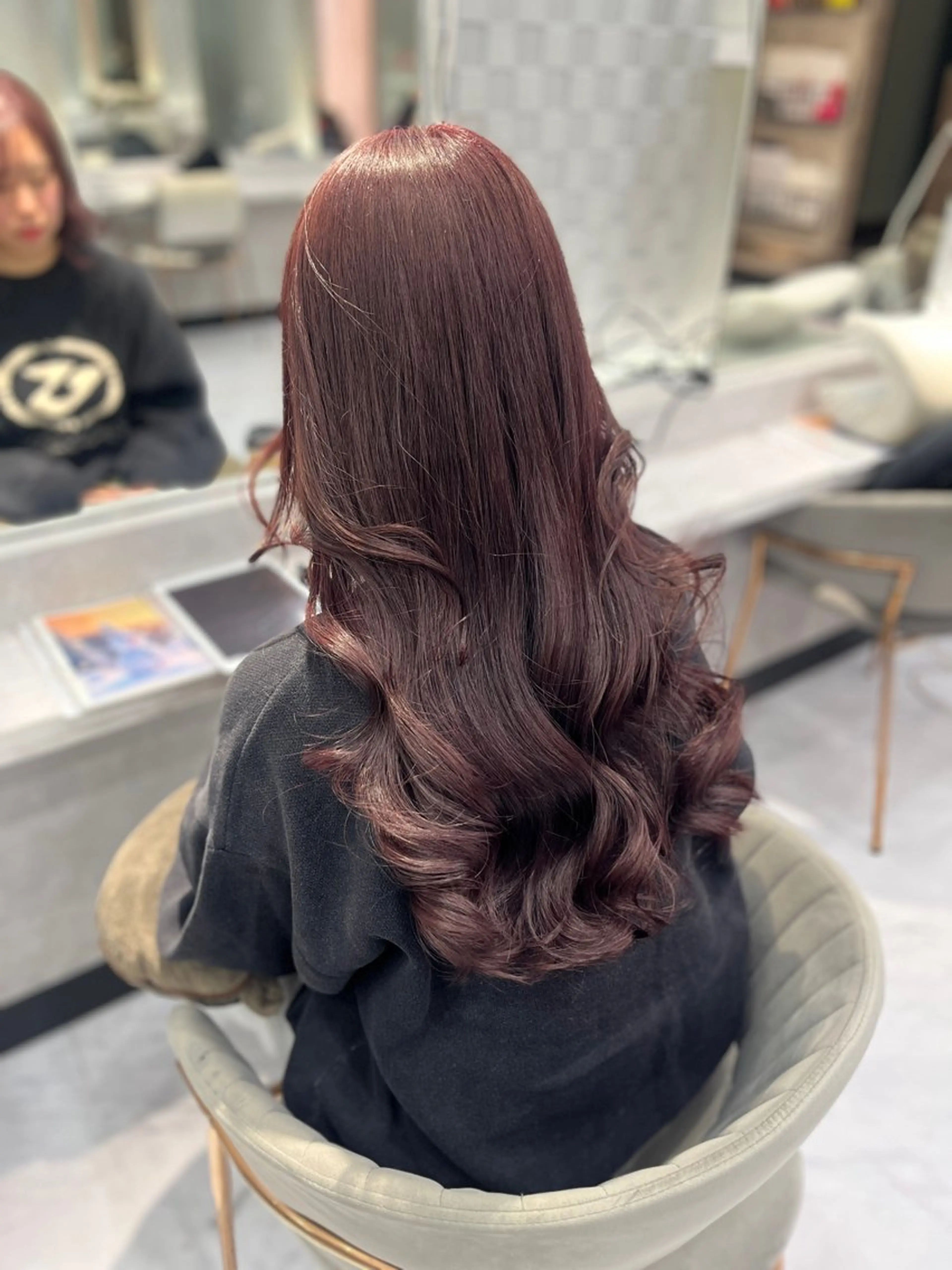 ロング ピンクラベンダー karen/韓国ヘア / ブリーチ/透明感のヘアスタイル