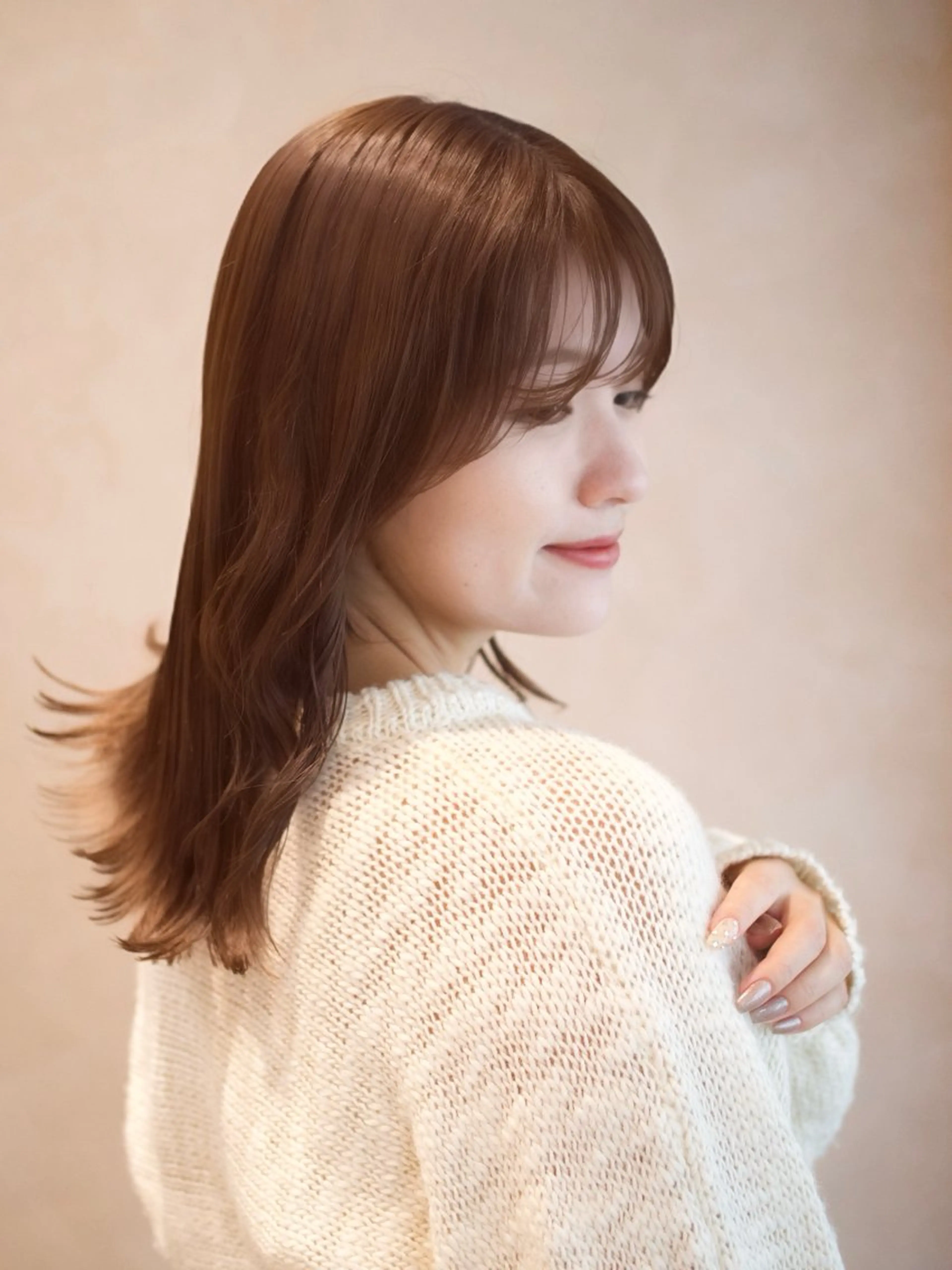 セミロング カラー 越後 遥/ 透明感カラー🪞🤍のヘアスタイル