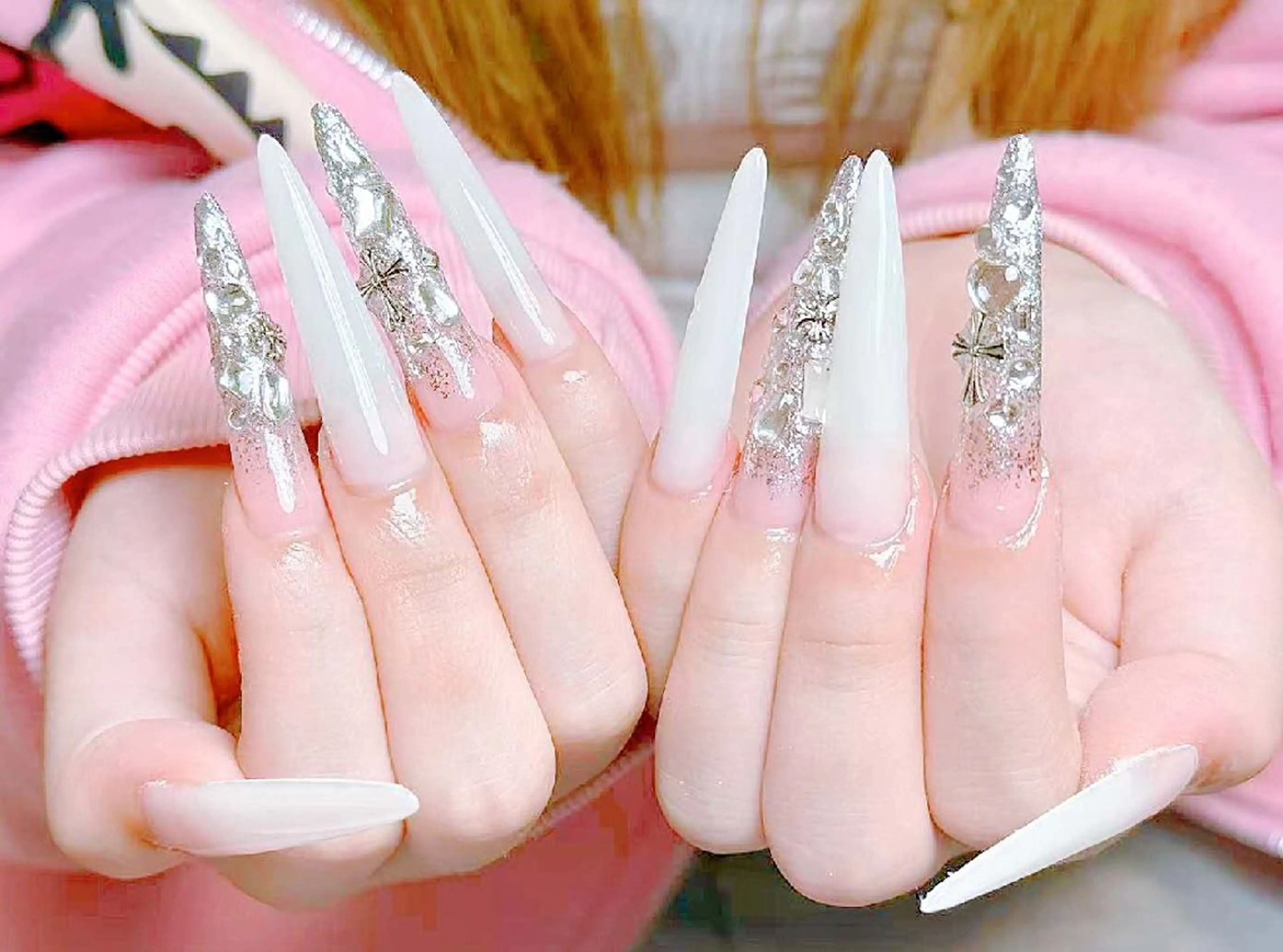 チップ長さ出し10本＋アートやり放題（ジェルオフ＋500）の写真