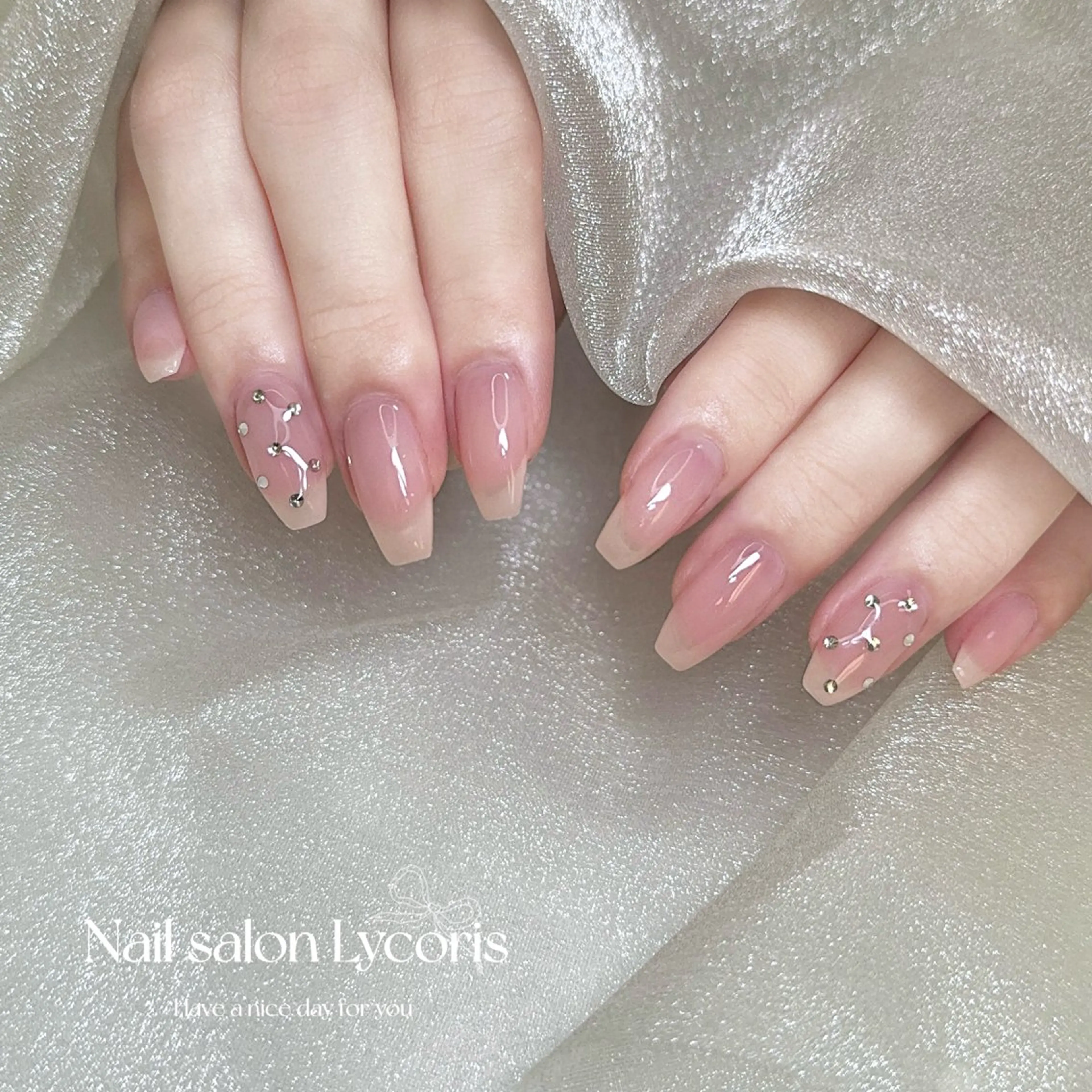 ネイル ハンドネイル Nail salon Lycoris キキのネイルデザイン