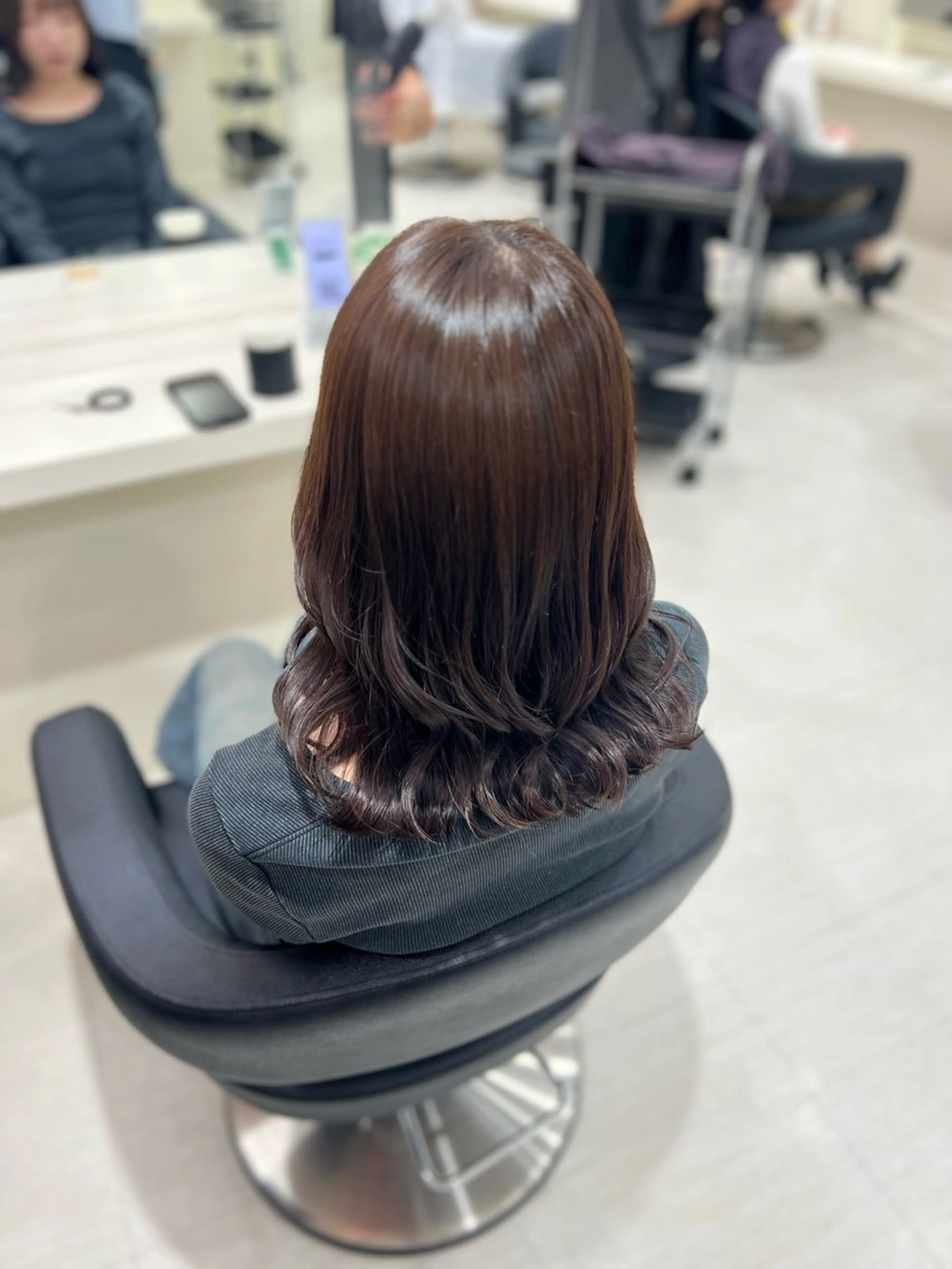 ミディアム カラー ヘアアレンジ 韓国レイヤー&ピンク 艶髪🩶maikoのヘアスタイル
