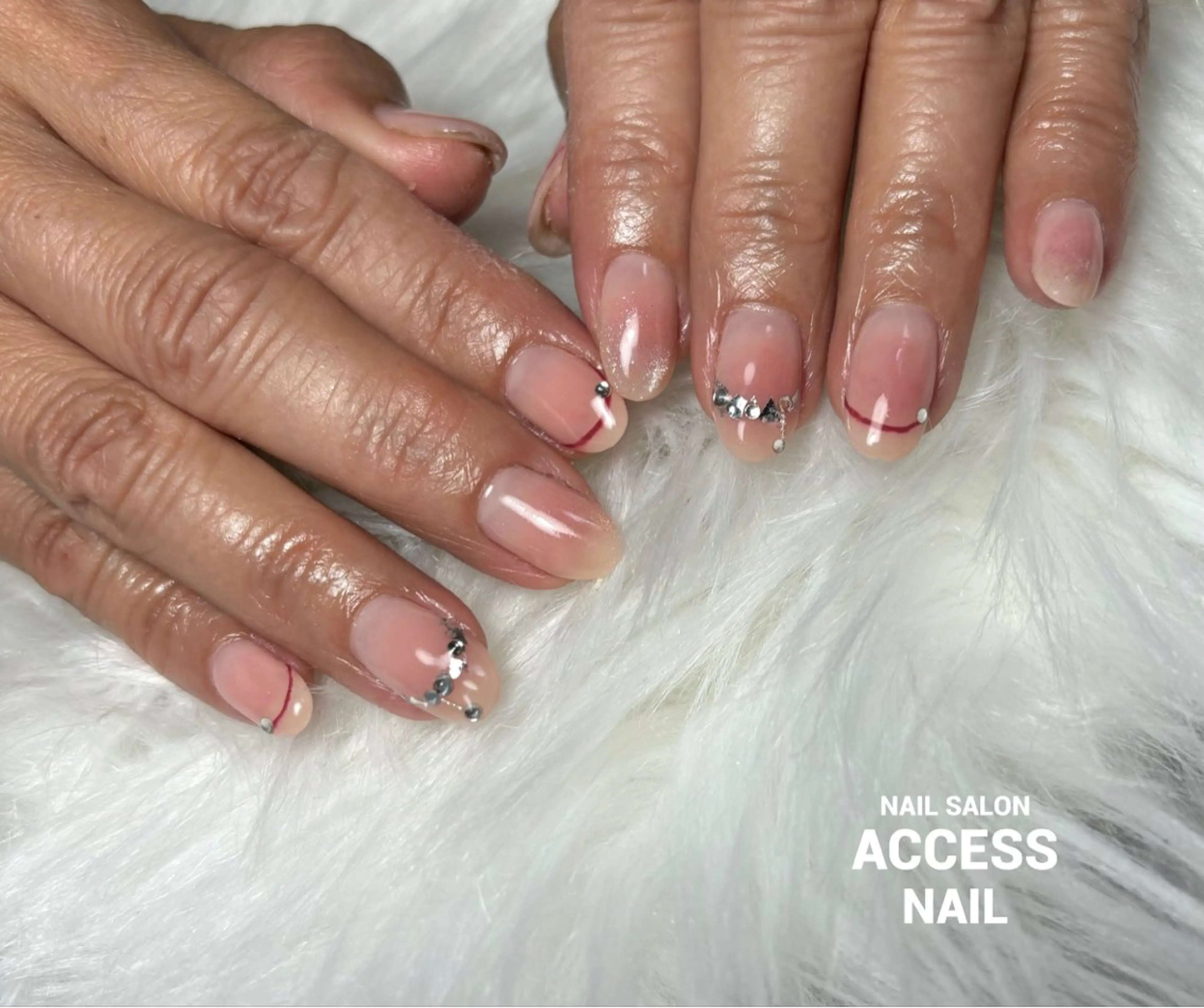 ネイル access nailのネイルデザイン