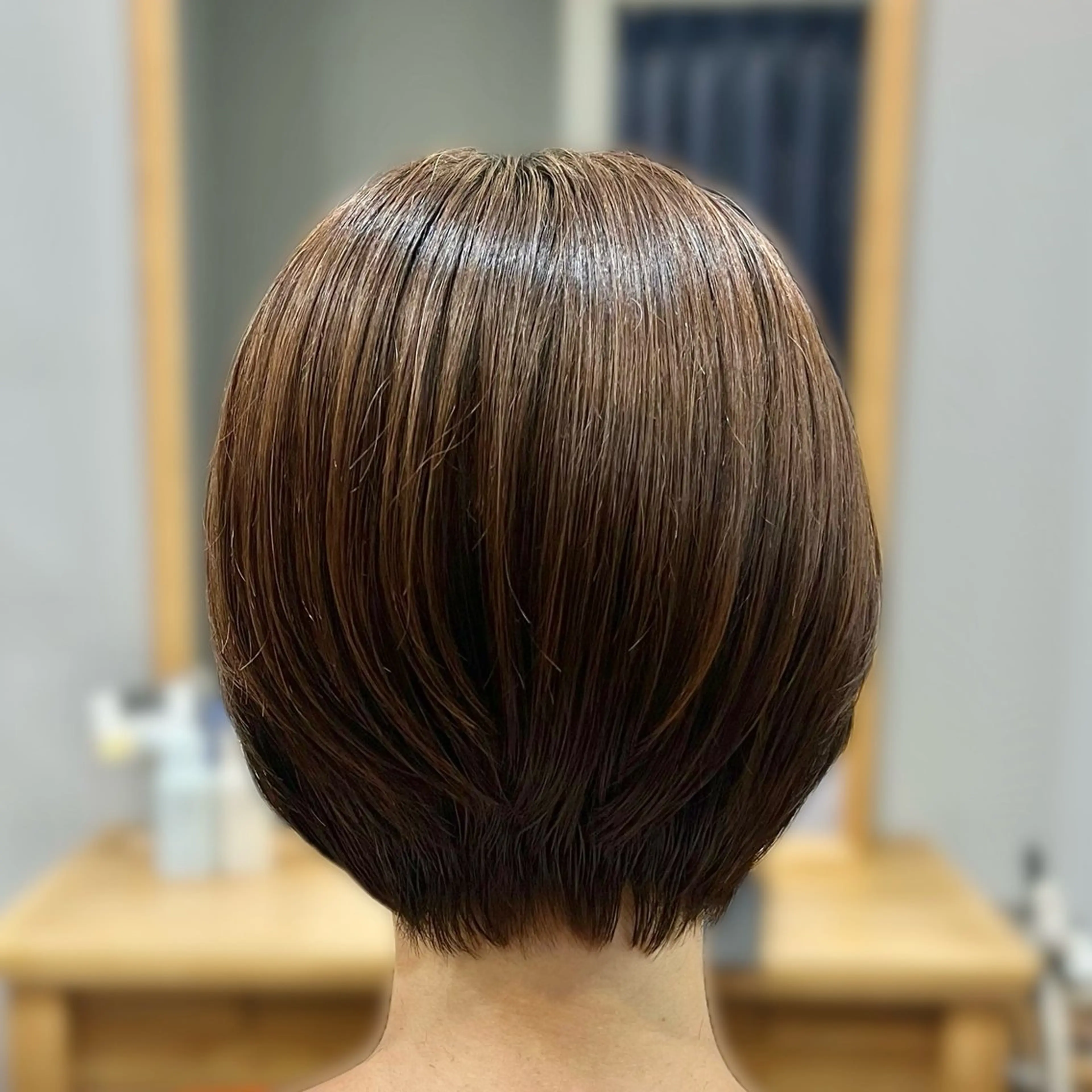 ショート カット 🌸 飯野 舞桜のヘアスタイル