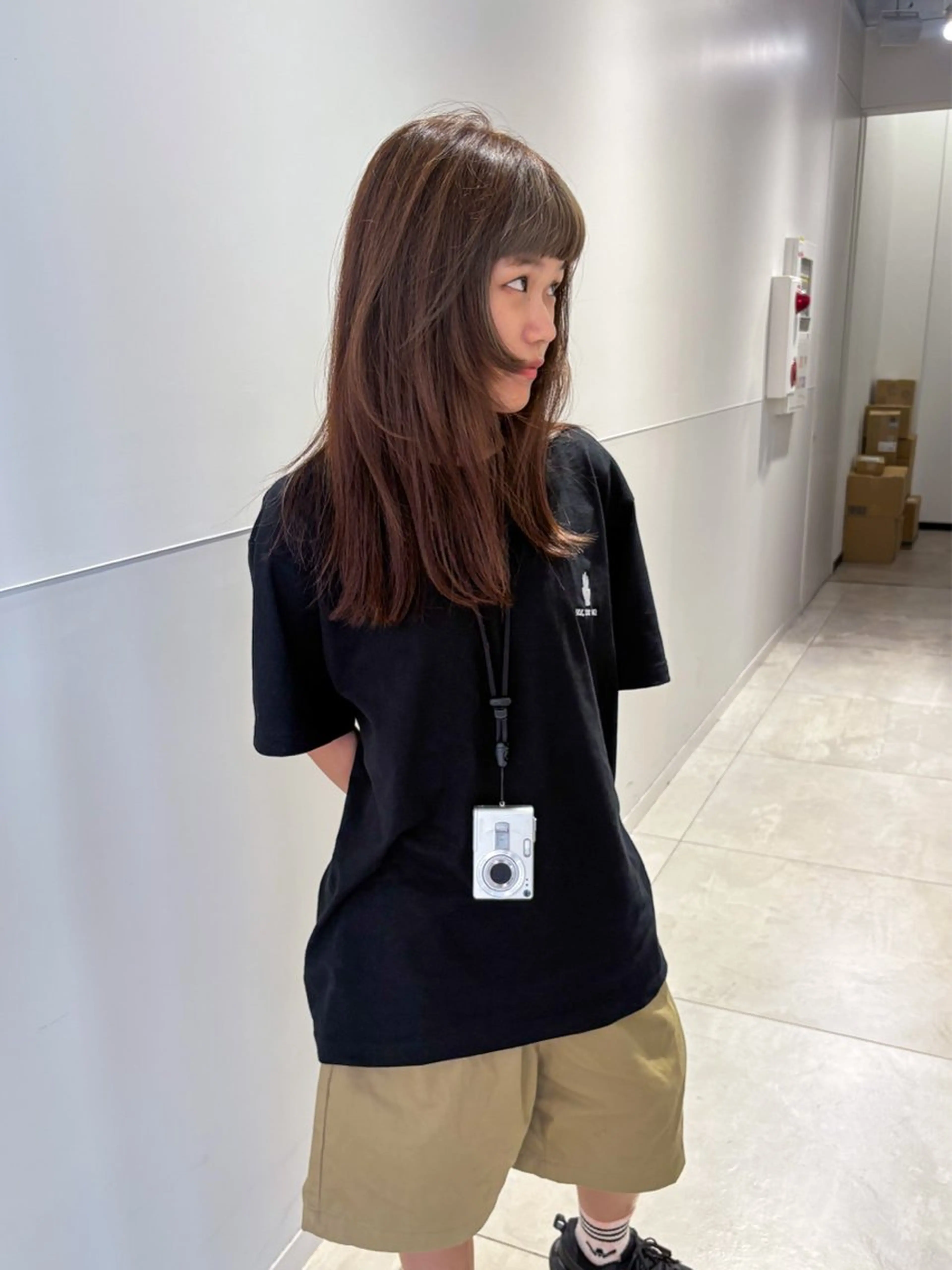 セミロング カラー パーマ ヘアアレンジ メンズ 切りっぱなしボブ メンズ韓国風 ボブ くびれヘア くせ毛 カット ヘアカラー トリートメント 切りっぱなしヘアボブ ミディアムヘアRYOのヘアスタイル