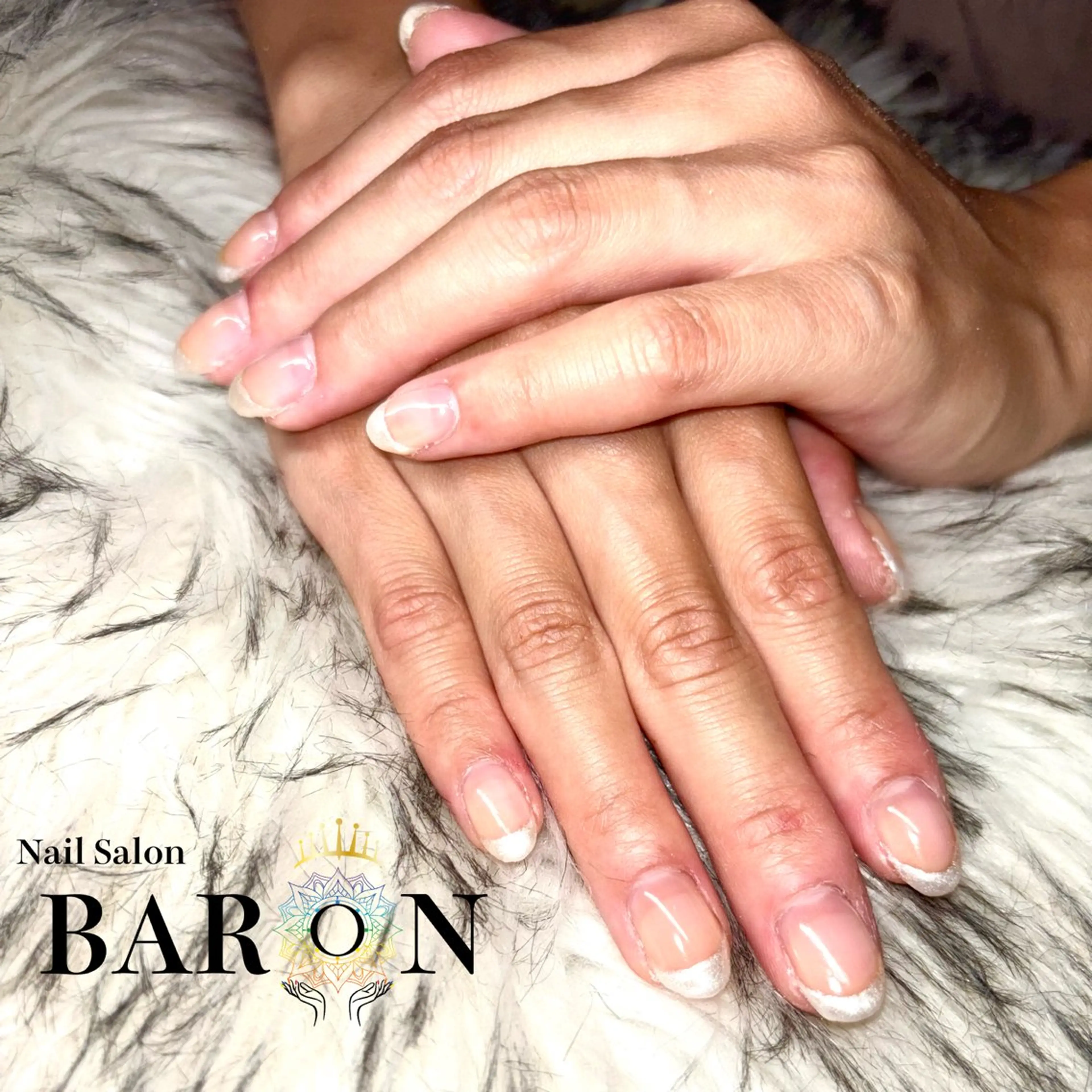 ネイル フレンチネイル シルバー ハンドネイル ♛︎BARON♛︎ MASHIROのネイルデザイン