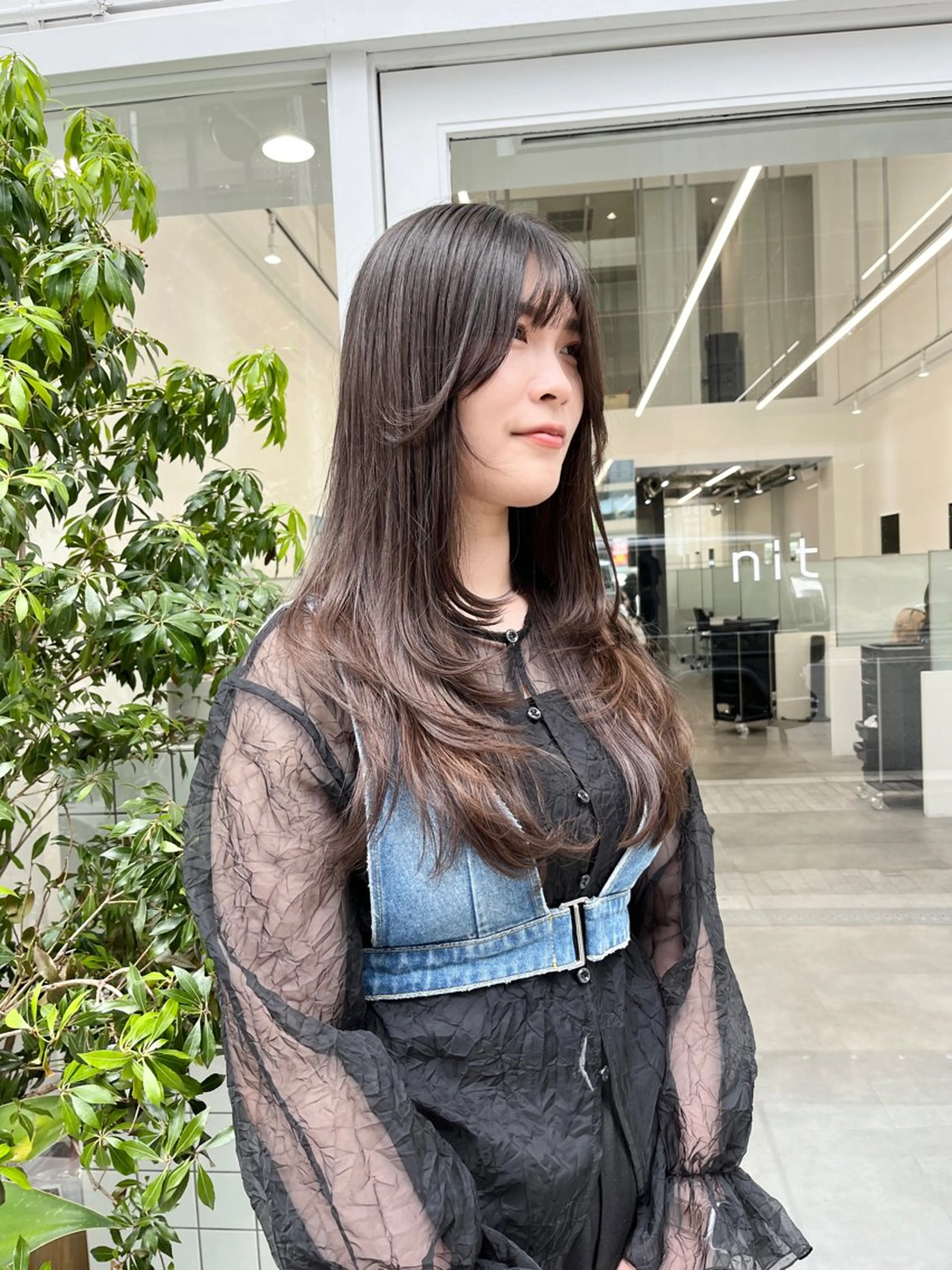 ロング ハイトーンカラー/ ケアブリーチのヘアスタイル