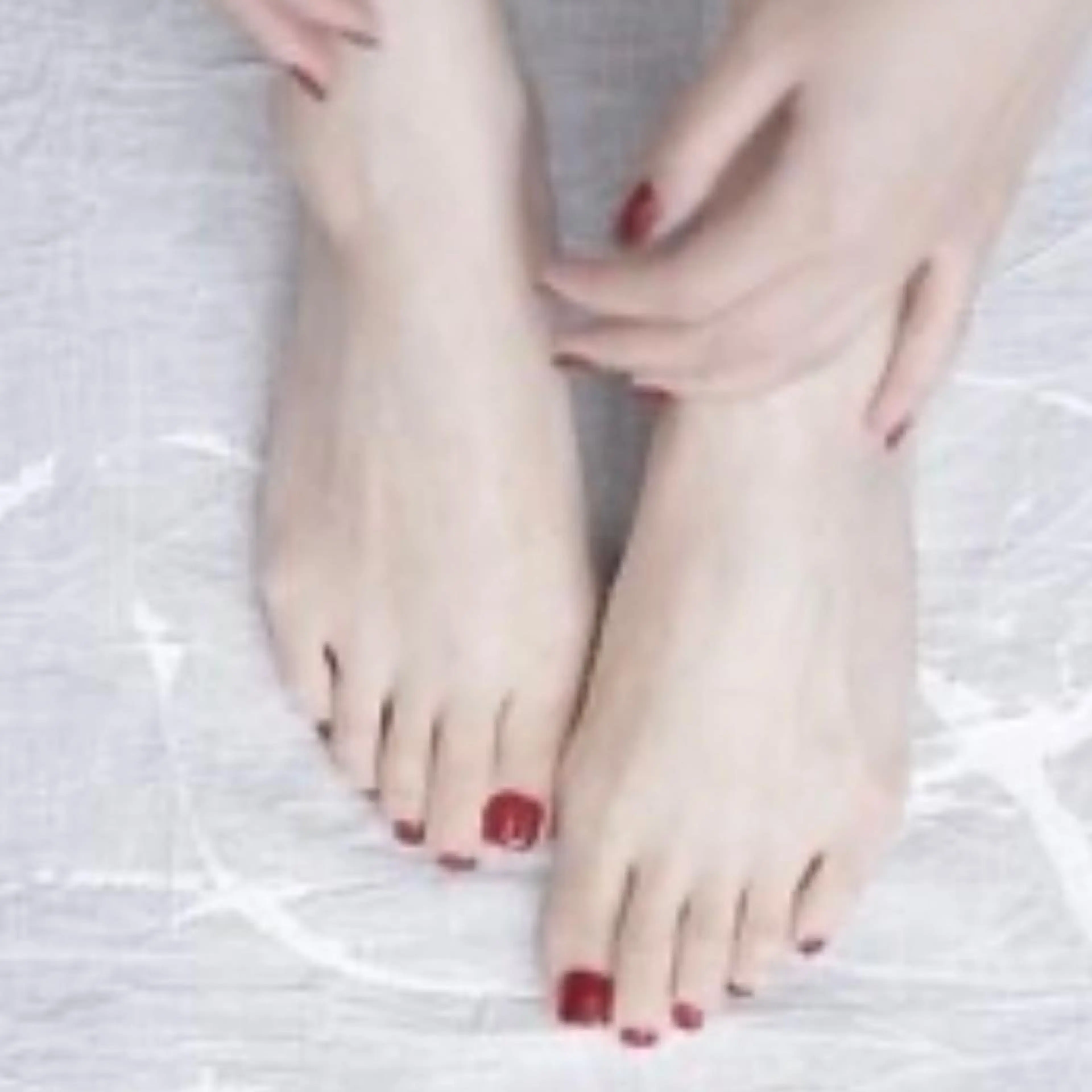 ネイル ROUN'　南 鈴沙のネイルデザイン