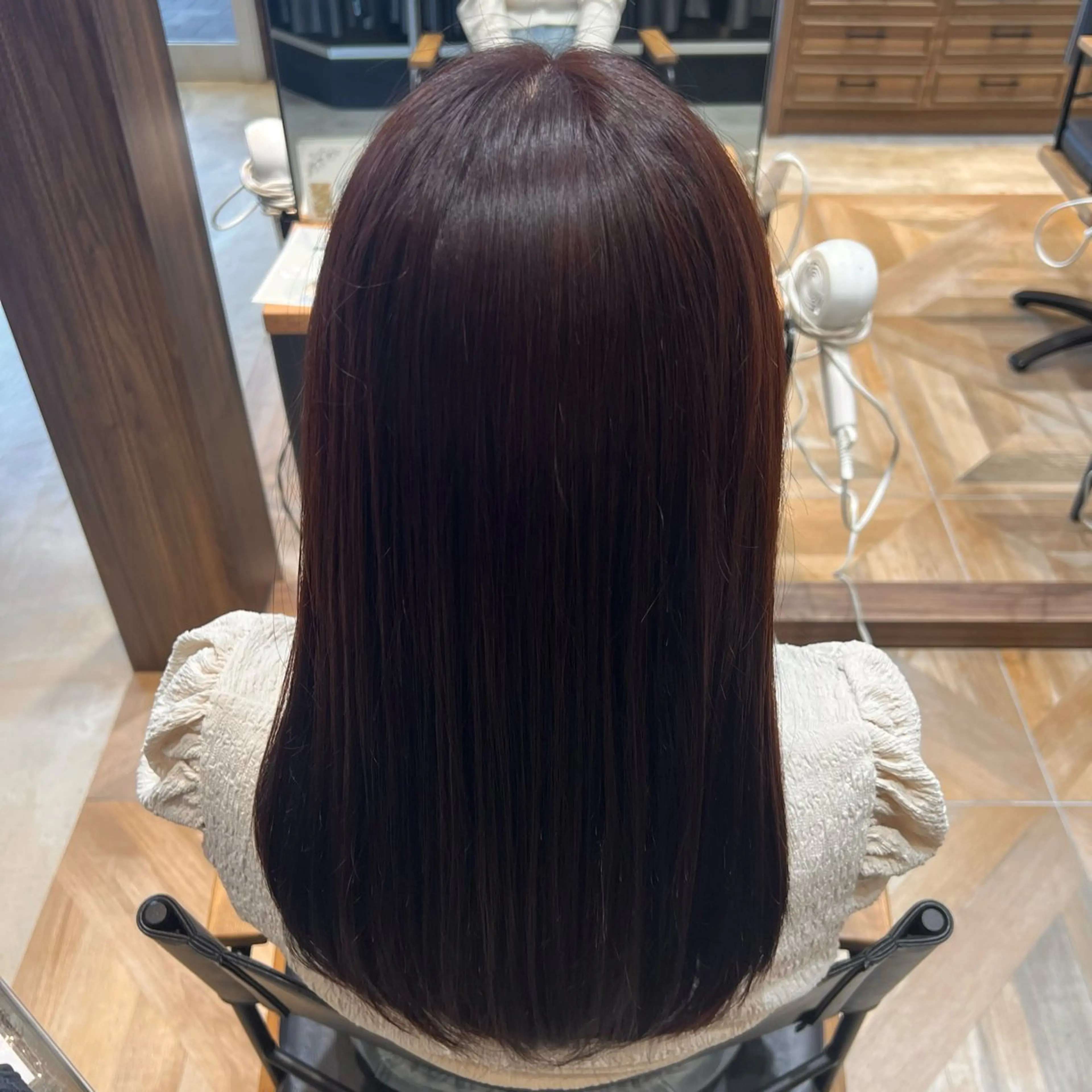 カラー 暖色カラーAYAKA 🍒🕰🤎のヘアスタイル