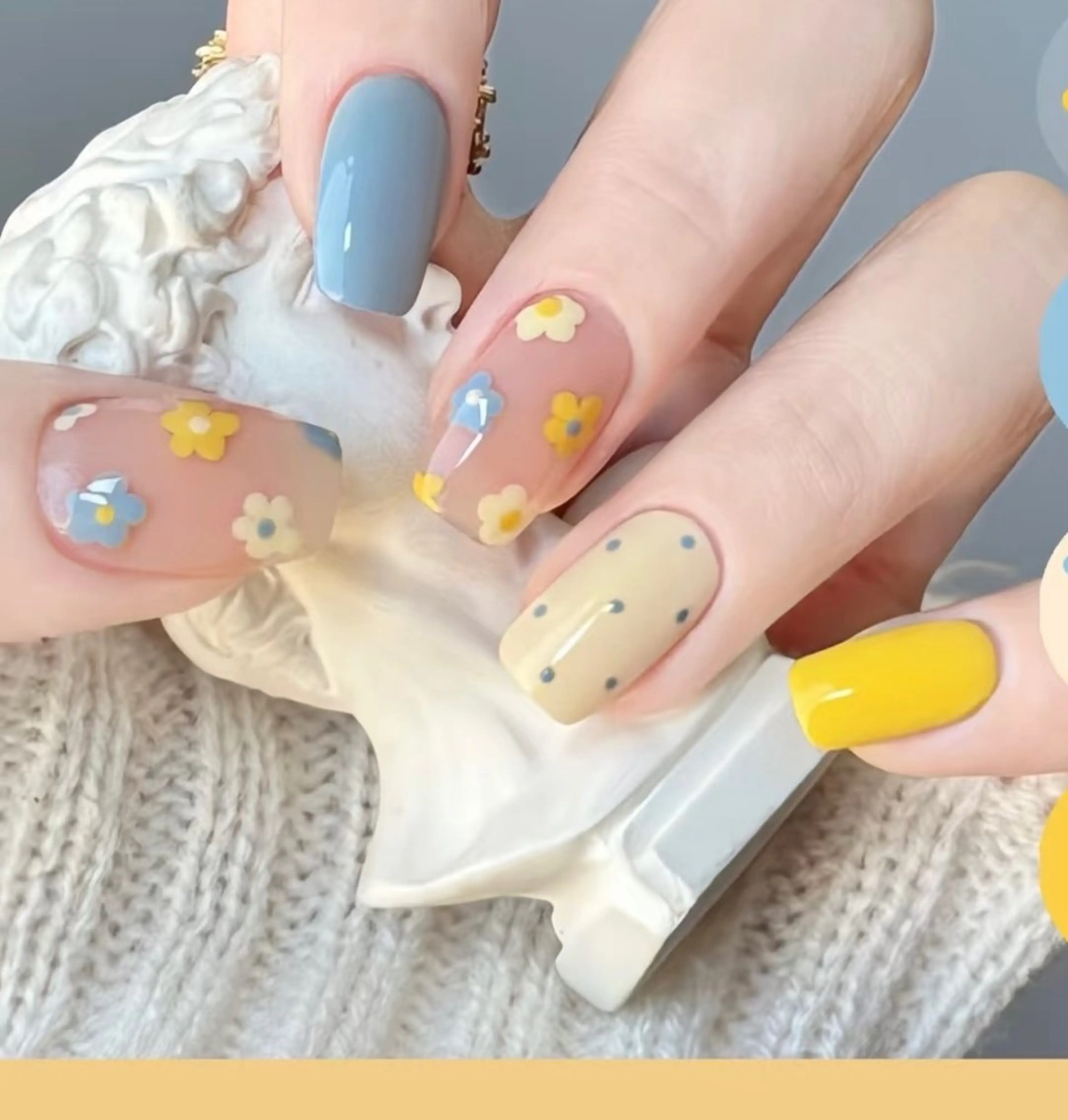 ネイル コウ ヨウのネイルデザイン