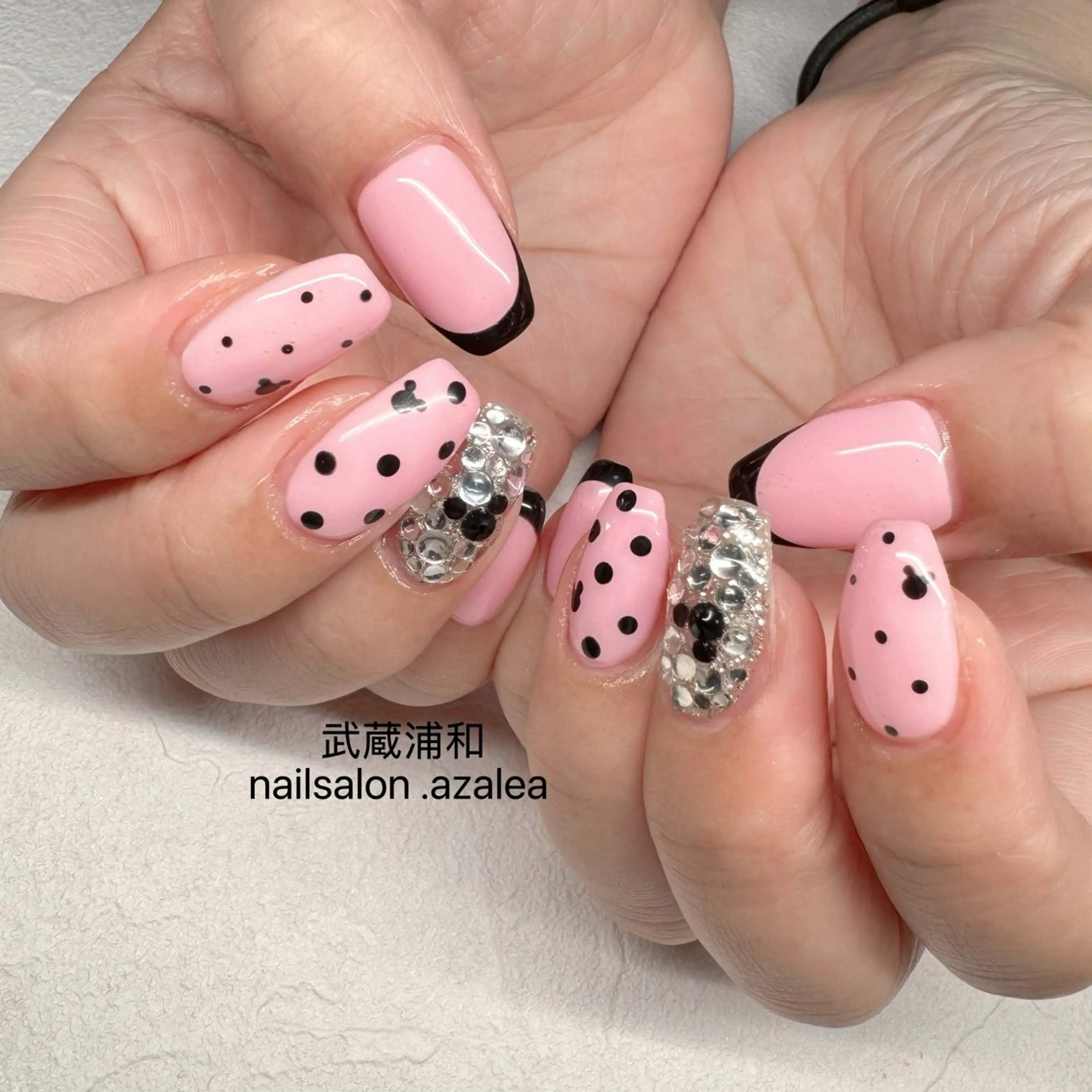 ネイル ハンドネイル R inのネイルデザイン