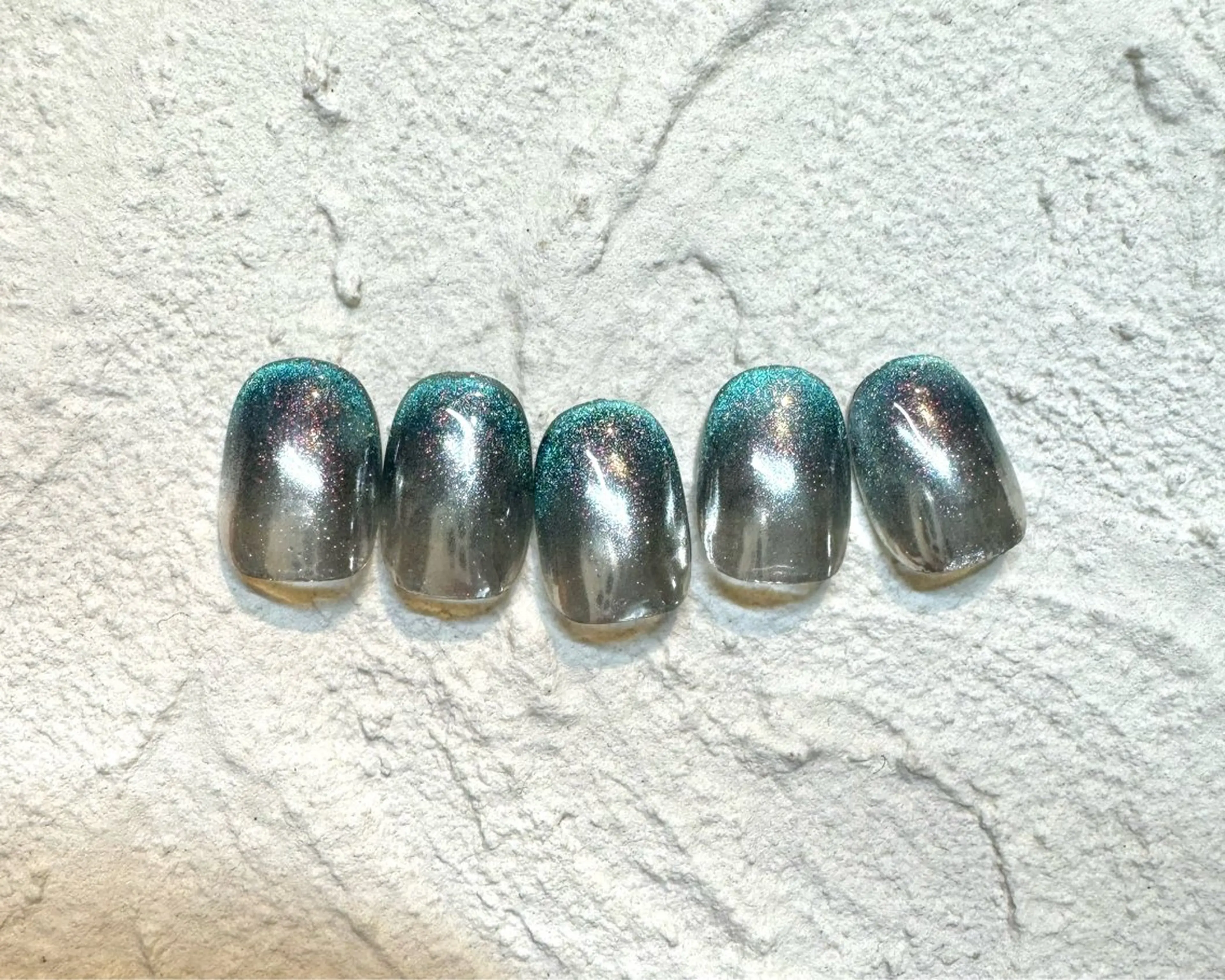 ネイル マグネットネイル ミラーネイル 🌺🌴N. Rita🥥のネイルデザイン