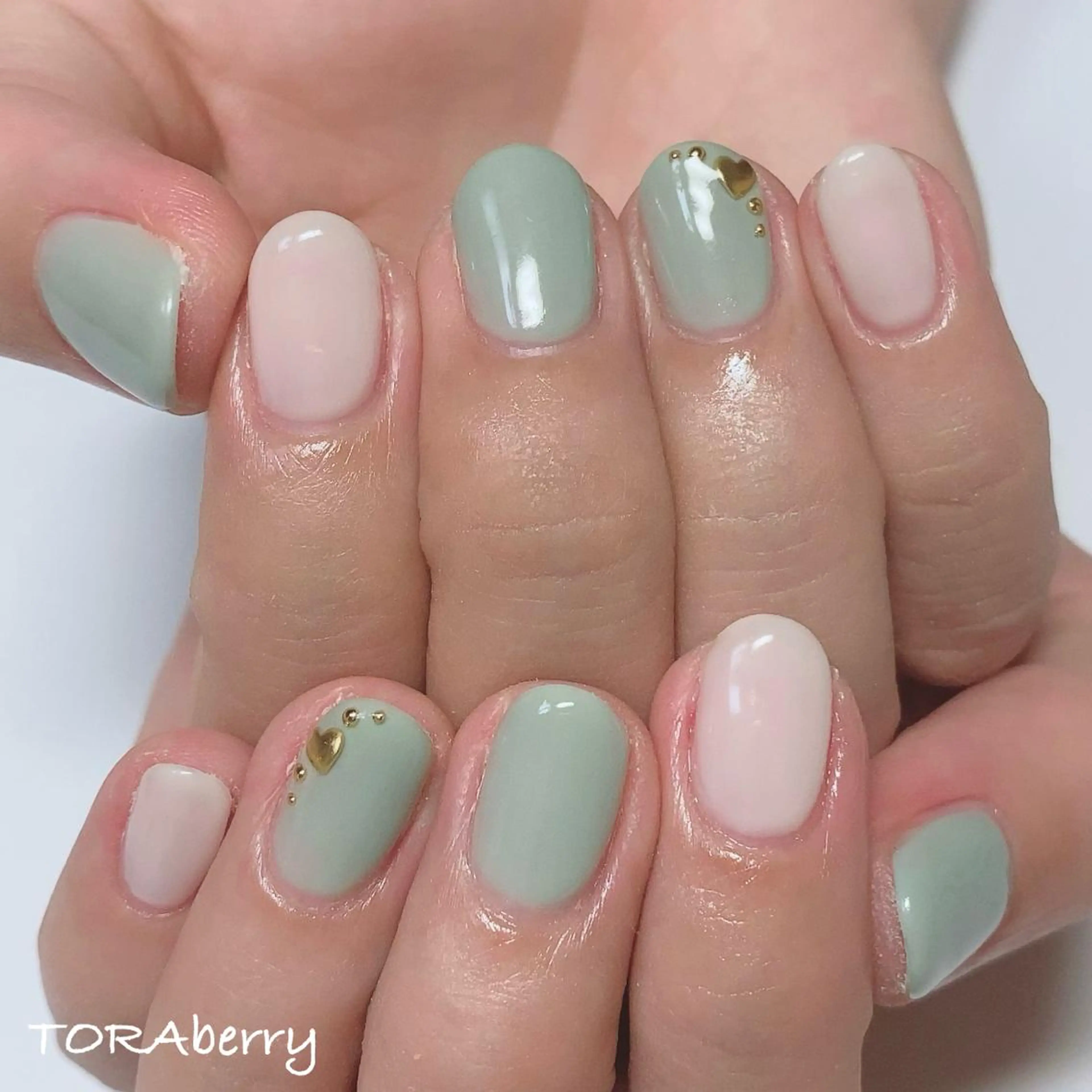 ネイル ハンドネイル ネイリスト なつみのネイルデザイン