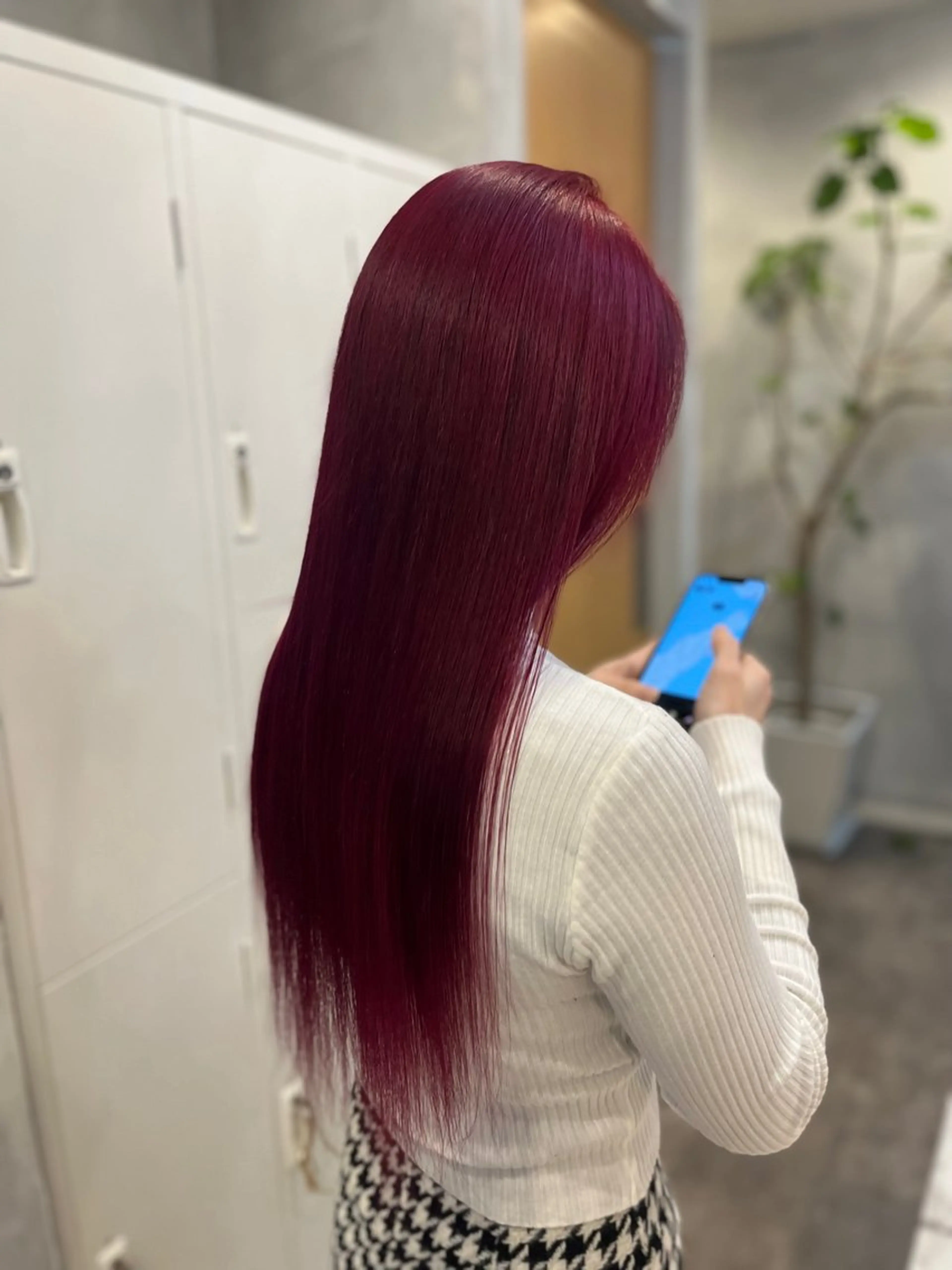 ロング カラー 中川 もえか【明石】のヘアスタイル