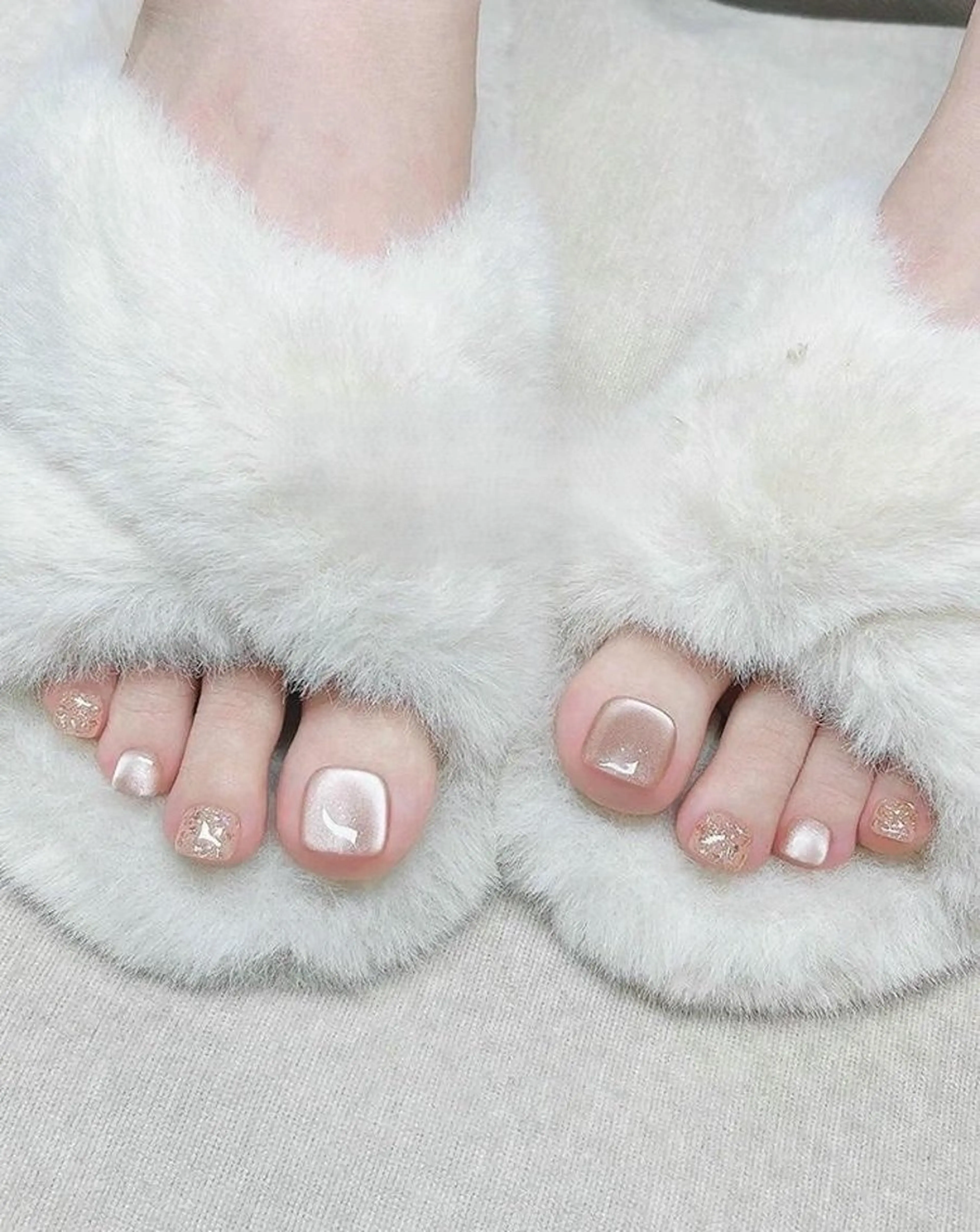 ネイル フットネイル フレンチネイル グラデーション 韓国ネイル マグネットネイル フットネイル Ha Nailのネイルデザイン