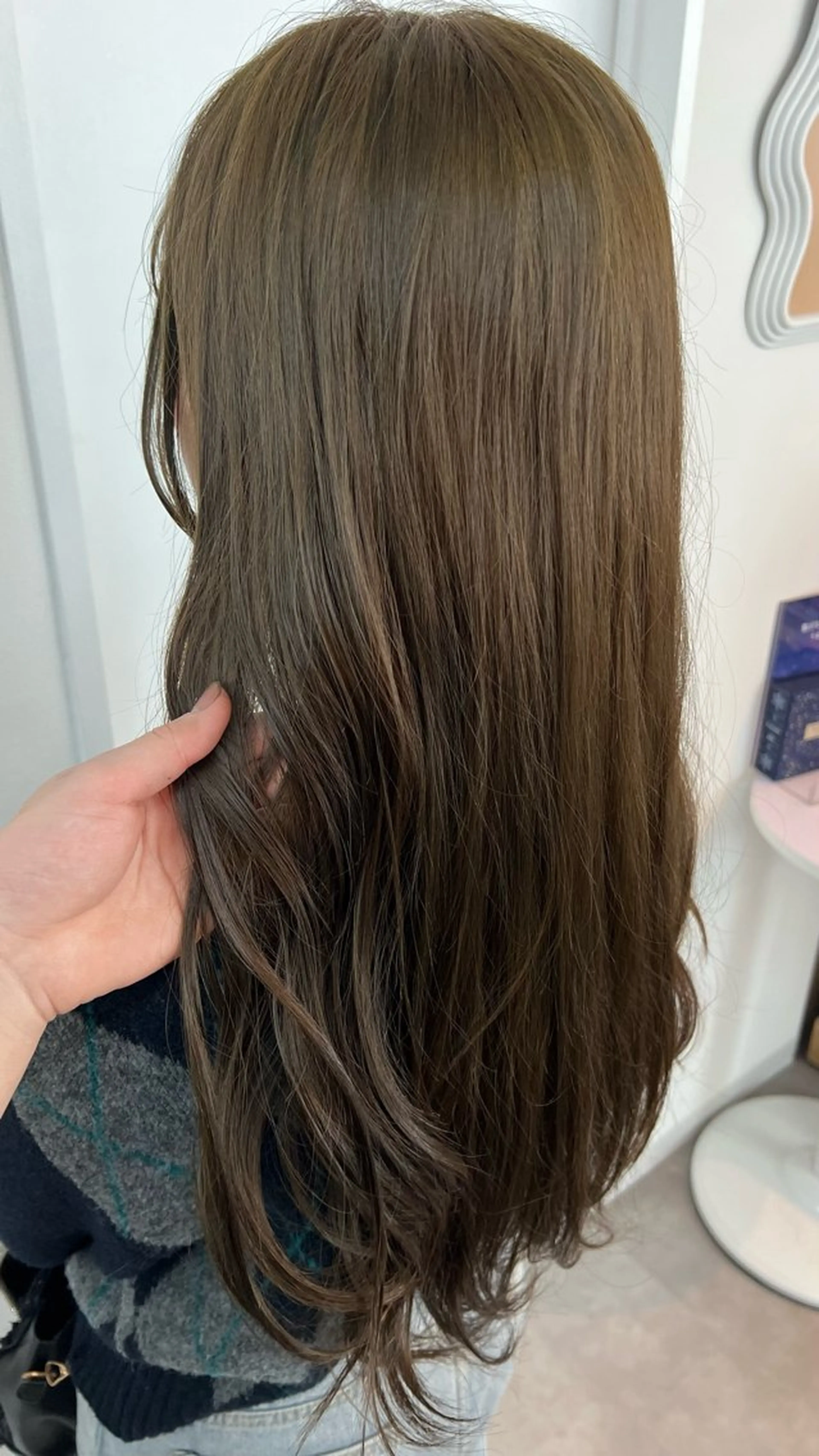 セミロング tomu/大名/艶髪 髪質改善/透明感のヘアスタイル