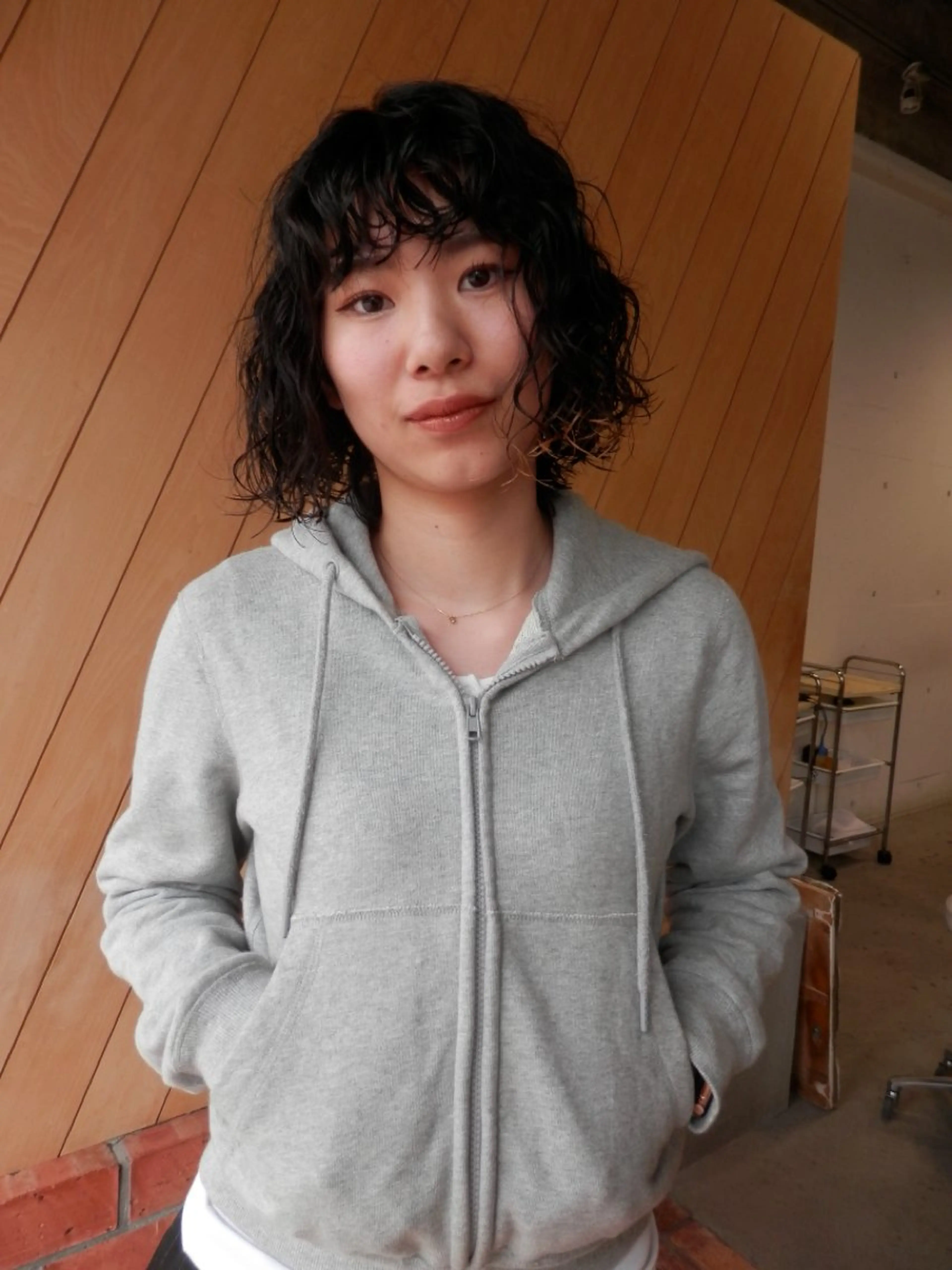 セミロング パーマ セミロングパーマ スパイラルパーマ 岡田 祐樹のヘアスタイル