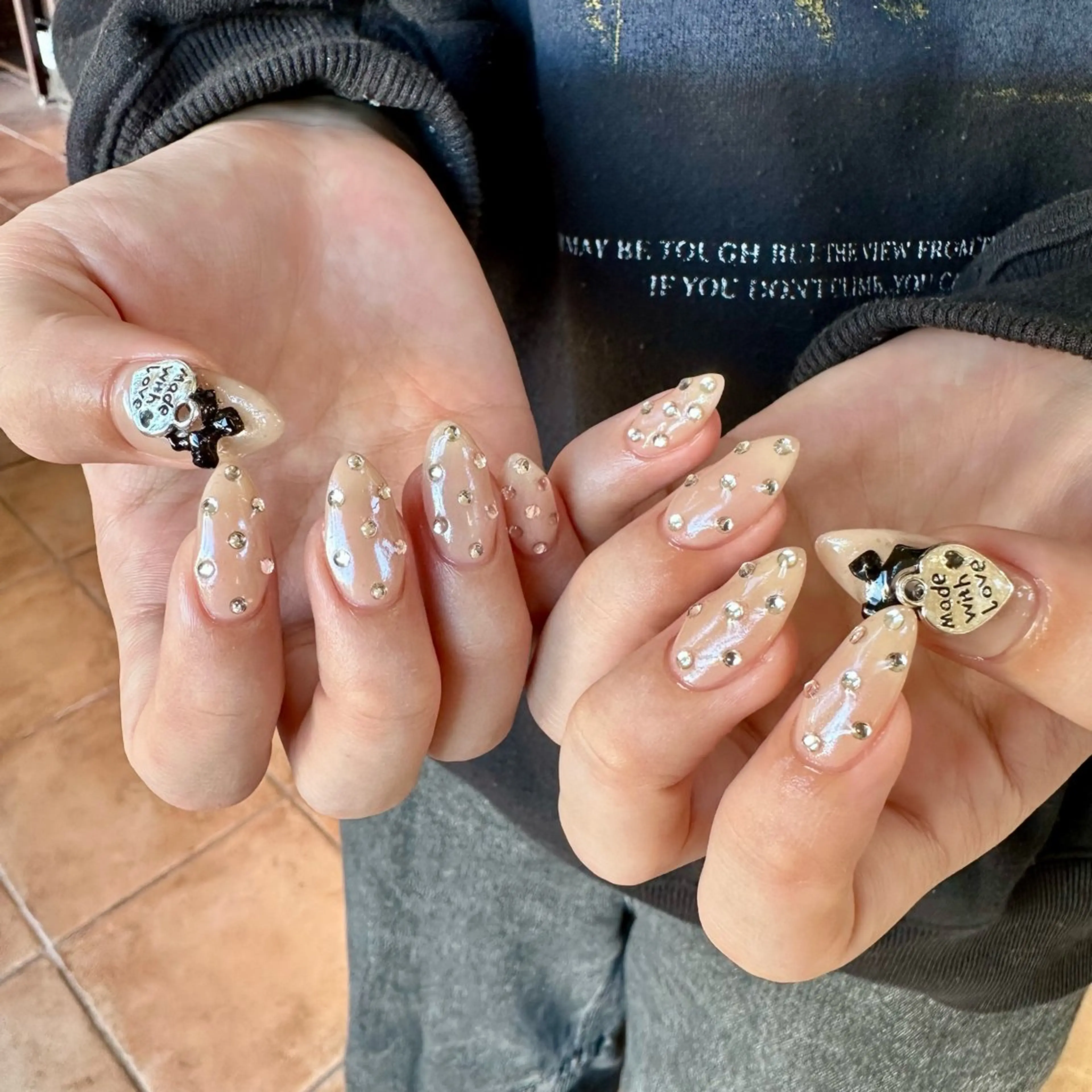 ネイル ハンドネイル 片野 菜々のネイルデザイン