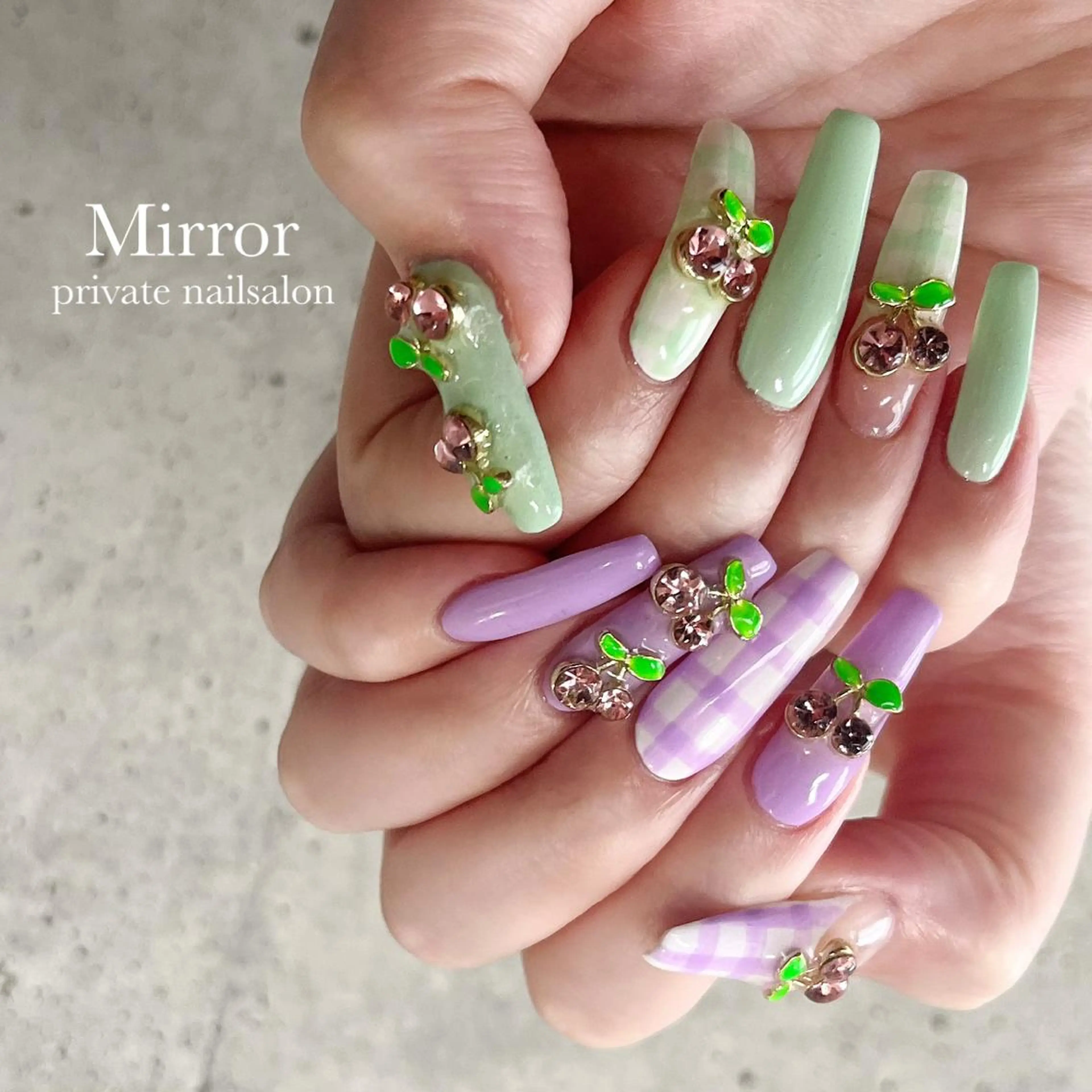 ネイル 春ネイル ハンドネイル nailsalon Mirrorのネイルデザイン
