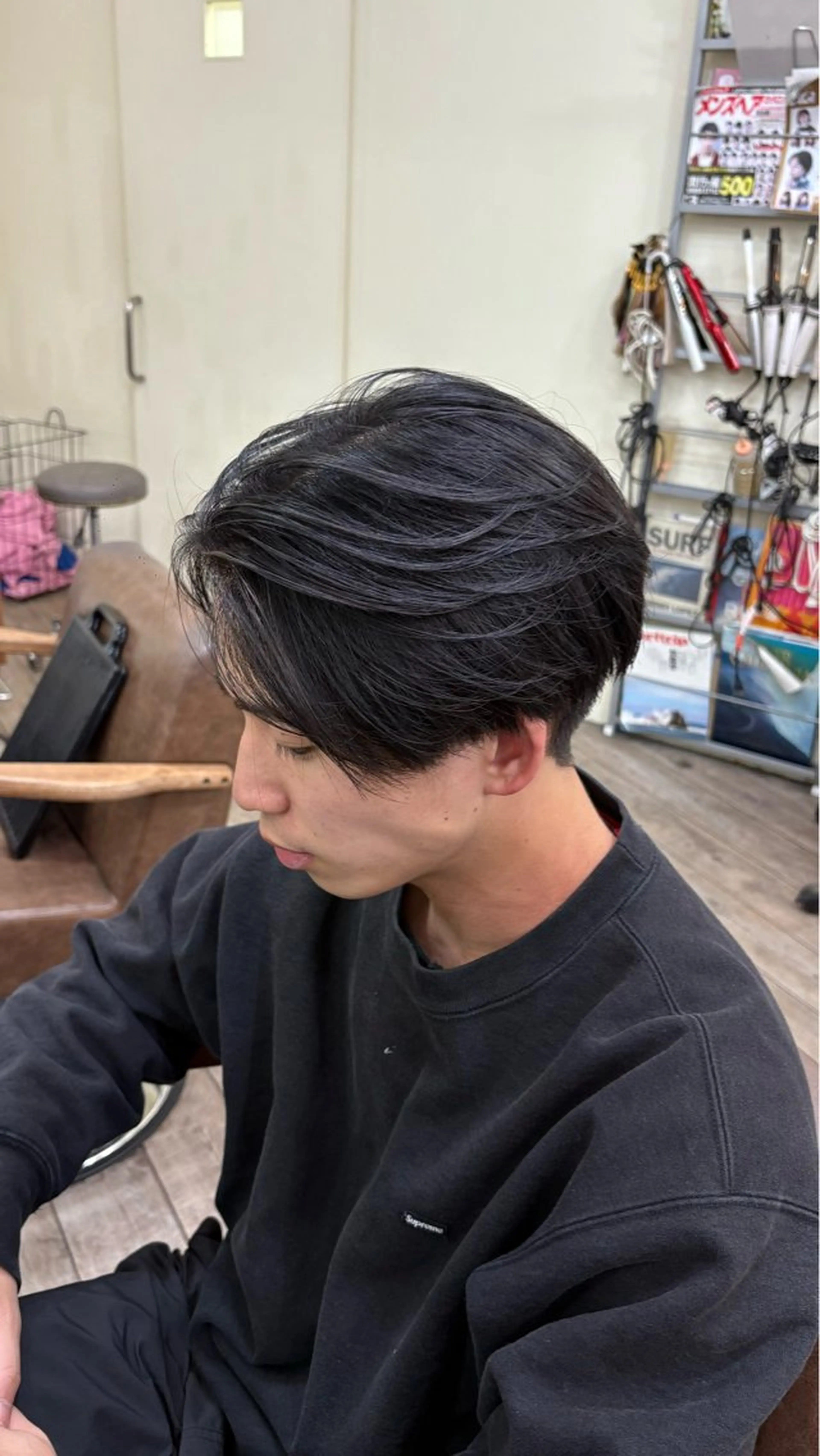 メンズ WEST OLAND 黒坂佳乃のヘアスタイル