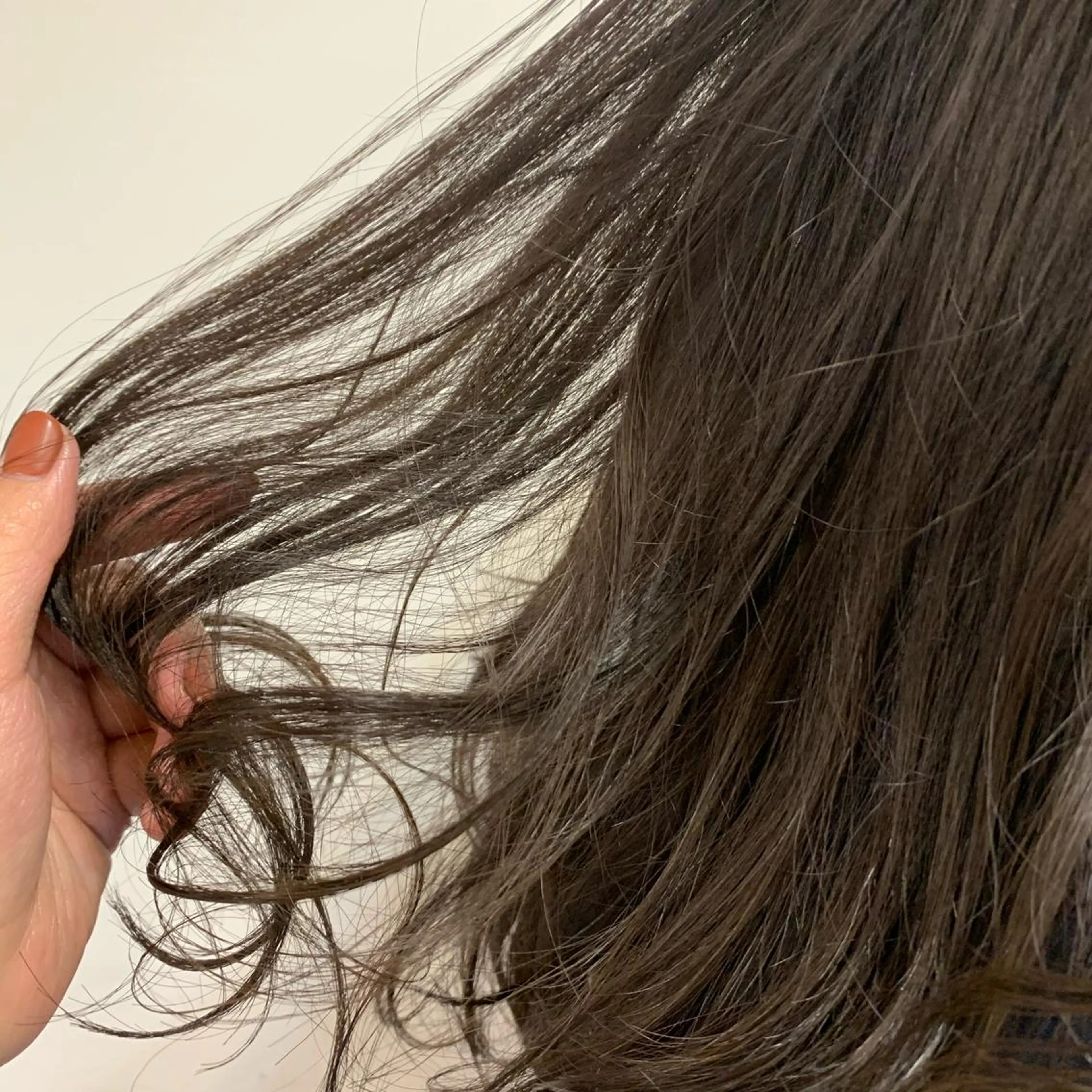 ミディアム カラー ヘアアレンジ satsuki 暖色・ブラウンカラーのヘアスタイル