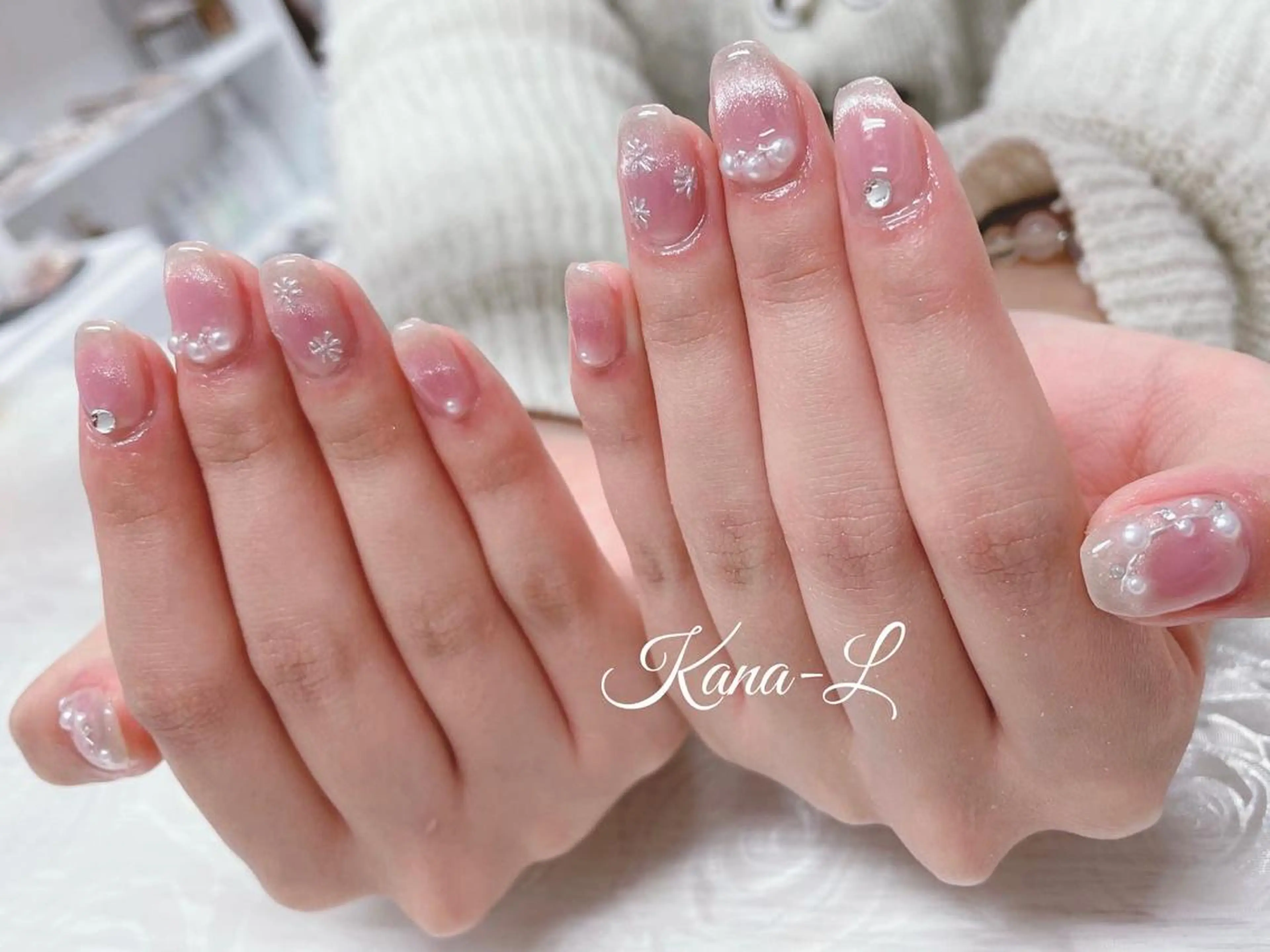 カラー ネイル アートネイル チークネイル フラワーネイル 韓国ネイル マグネットネイル 芦辺 香奈のネイルデザイン