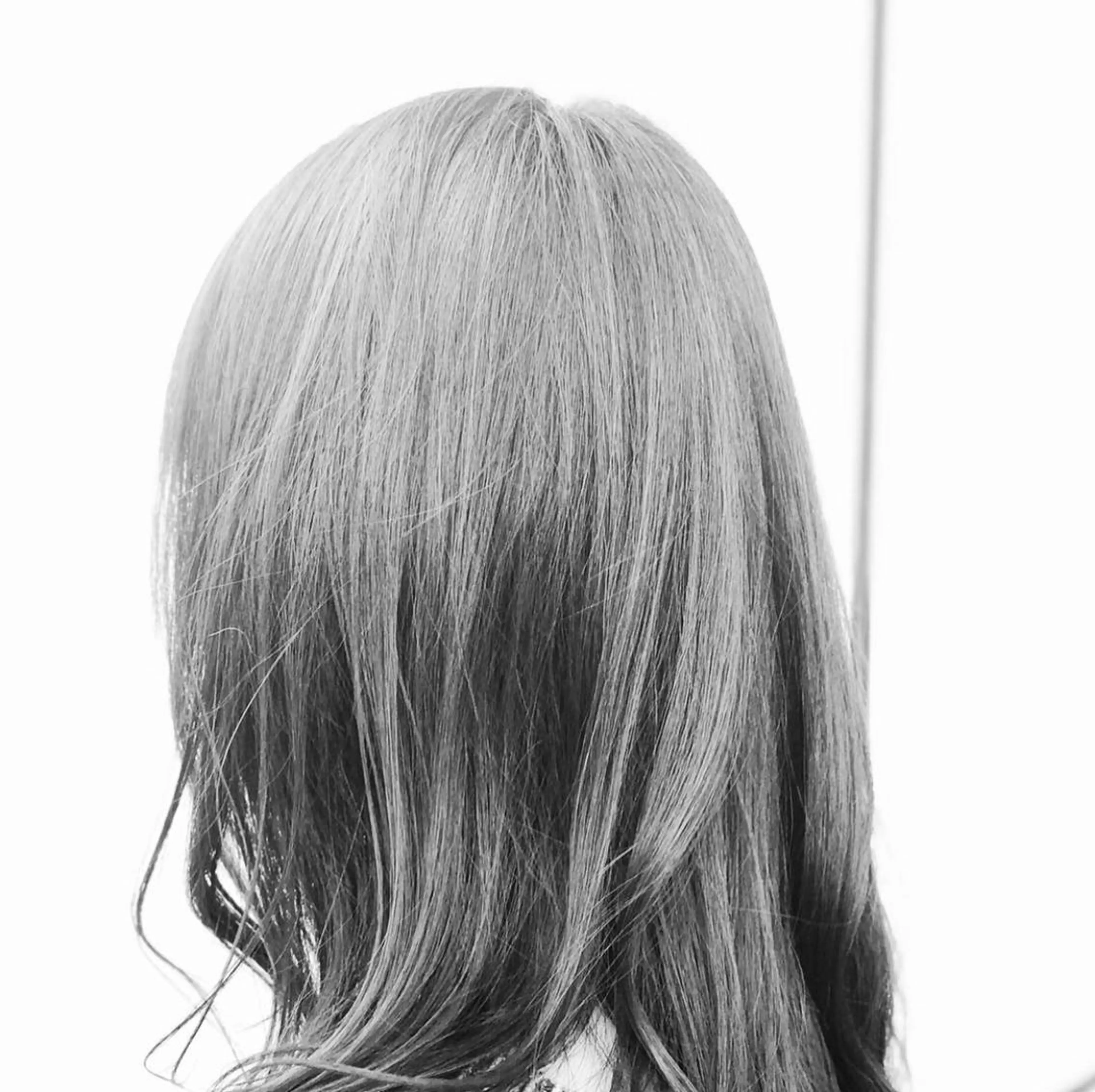 セミロング 菊池 幹のヘアスタイル