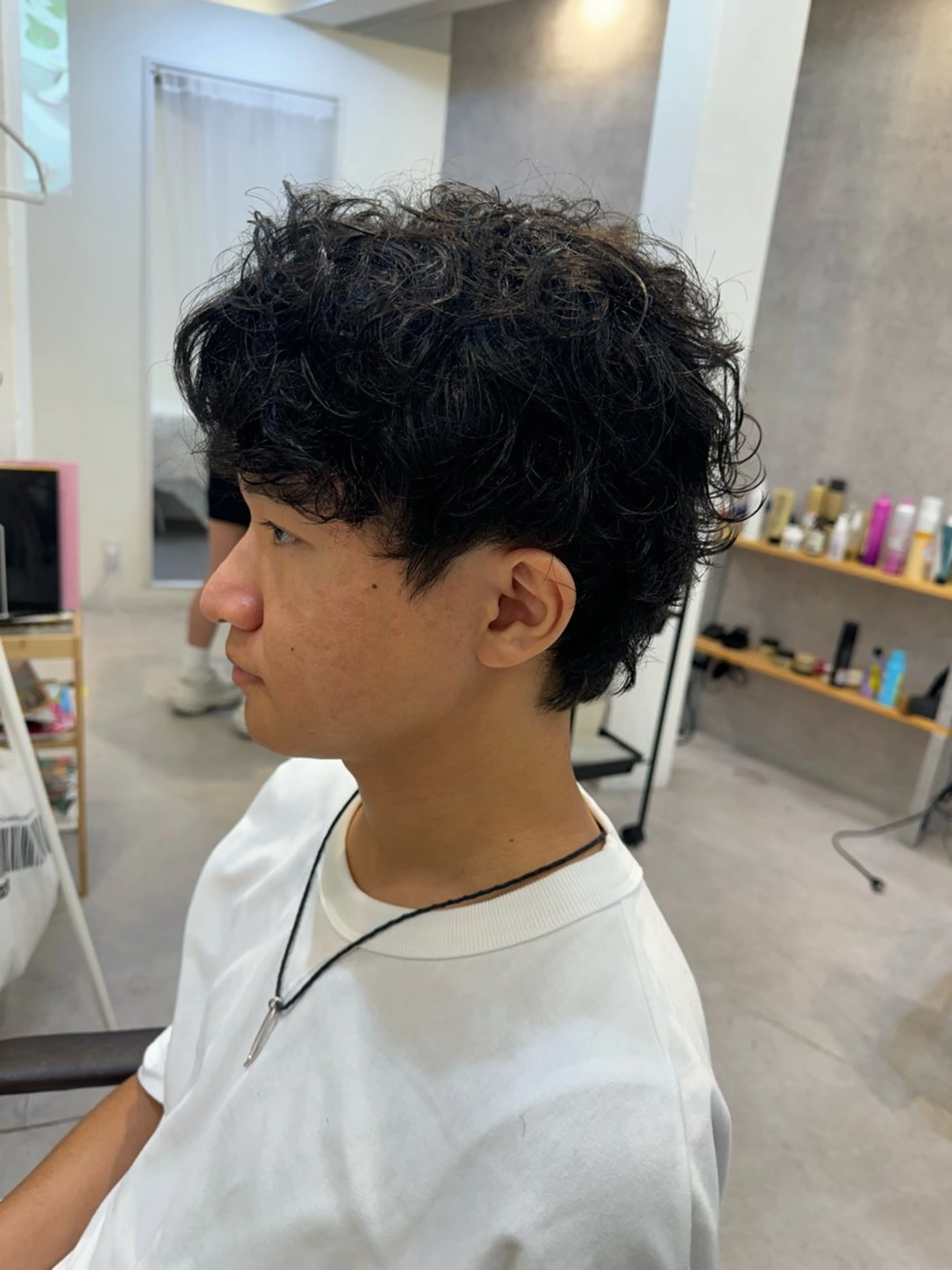 ミディアム メンズ カット パーマ トリートメント 似合う髪型が 分からない方へのヘアスタイル