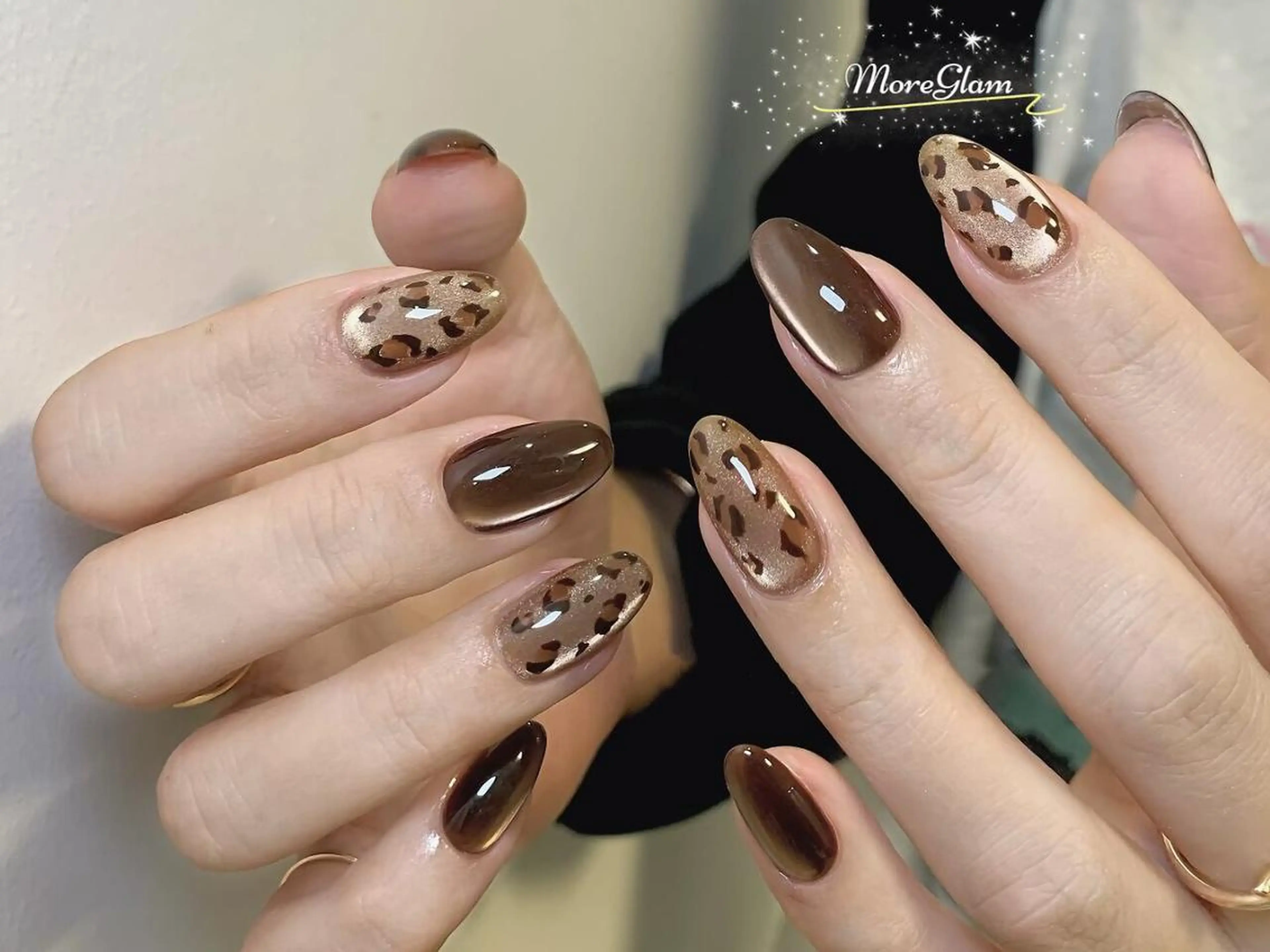 ネイル ハンドネイル MoreGlam ネイルのネイルデザイン