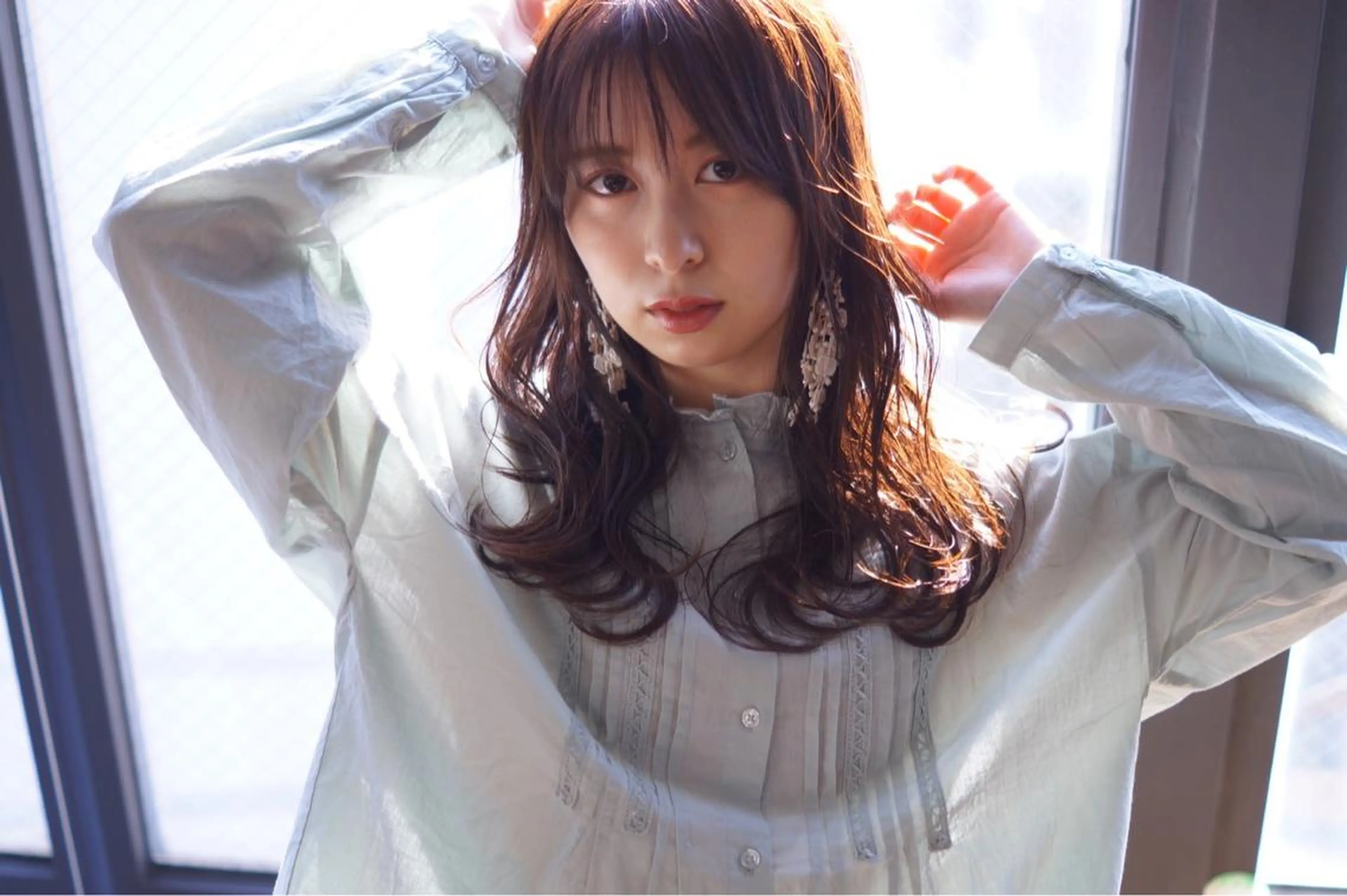 セミロング アッシュ 外国人風カラー ハイライト 髪質改善 韓国風ヘア hoNua. 栄/透明感カラーのヘアスタイル