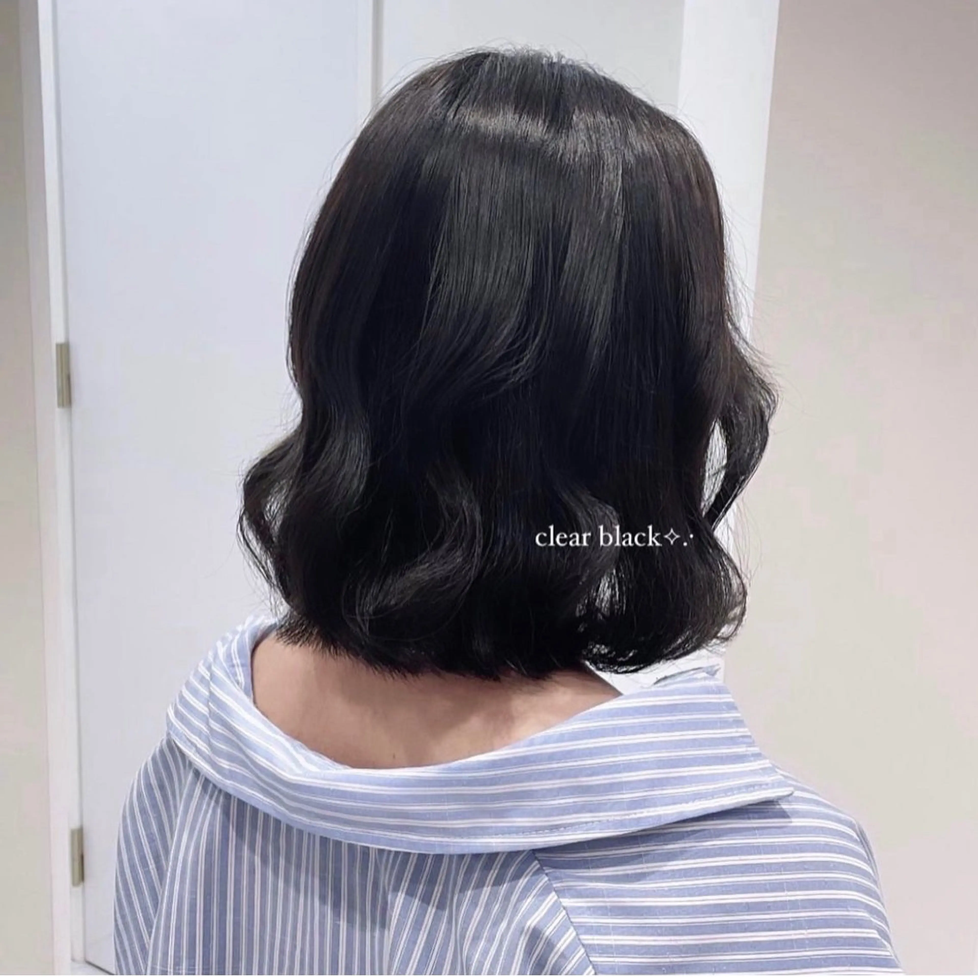 ミディアム カラー 𝑚𝑖𝑤𝑎 /名駅/透明感カラーのヘアスタイル