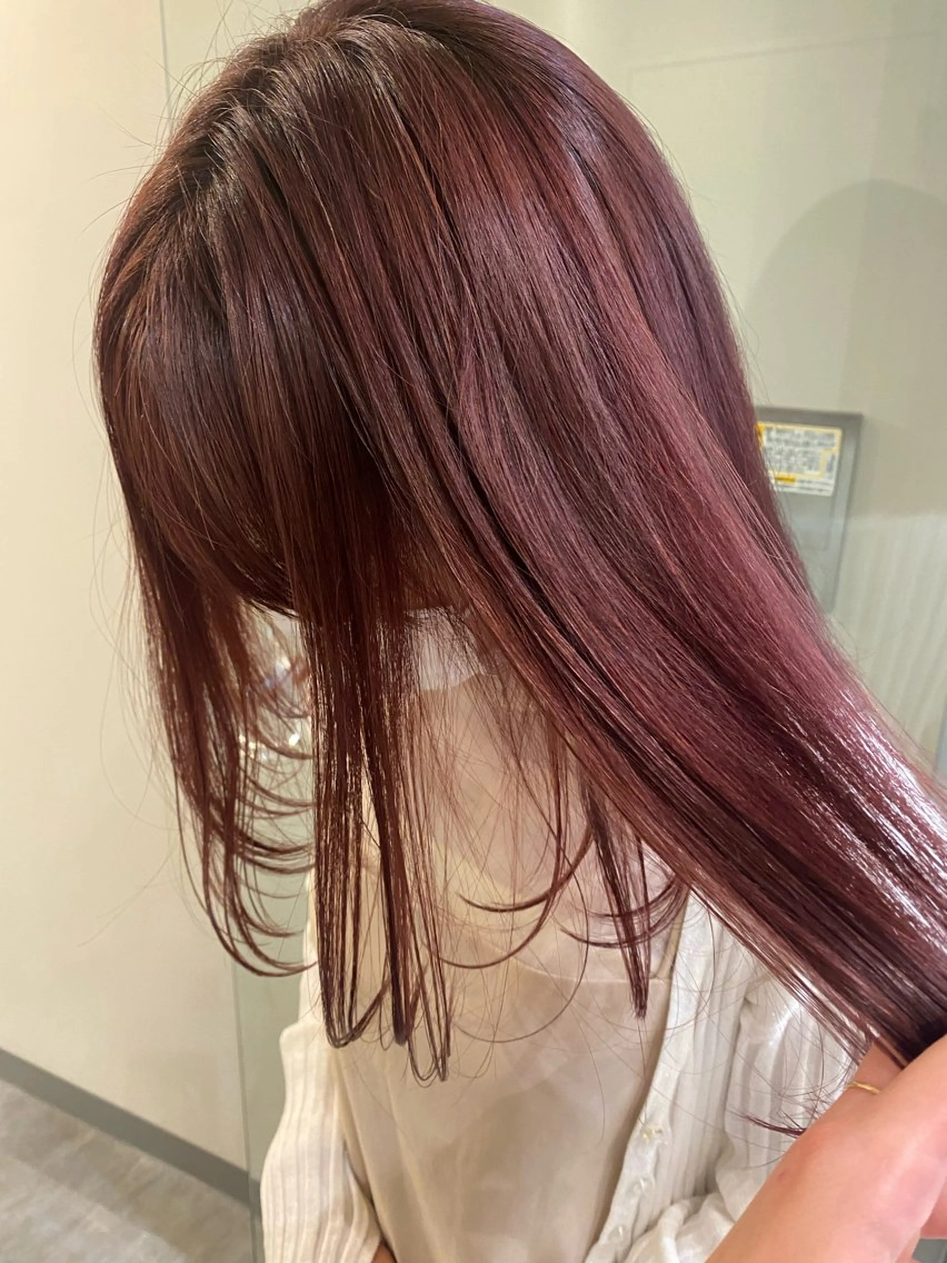 ミディアム ヘアカラー Belle五丁目店所属・艶カラー 宗像 快歩のヘアスタイル