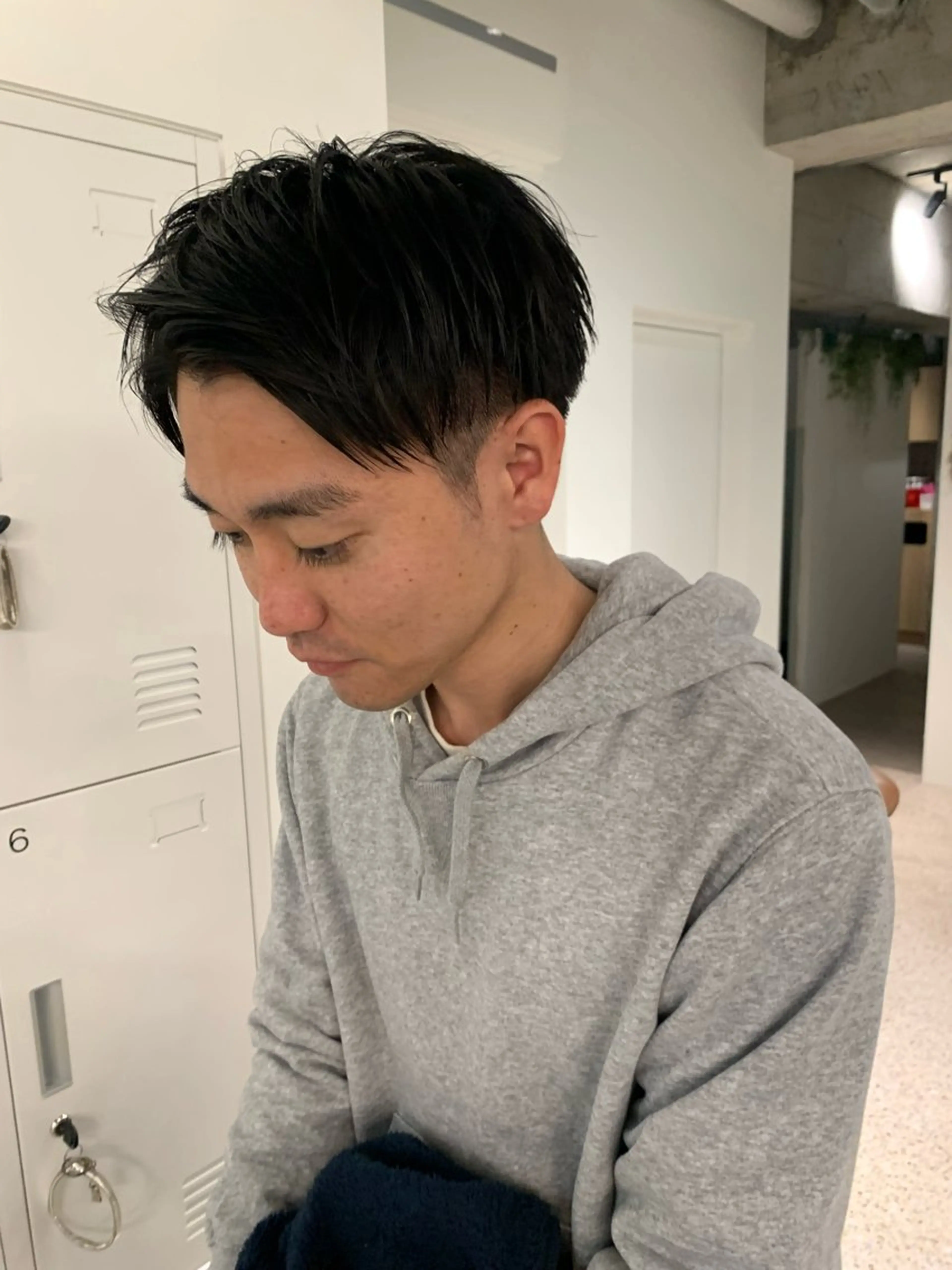 ショート メンズ アップバング ショートヘア 丸山璃子 /パーマ/レイヤーのヘアスタイル