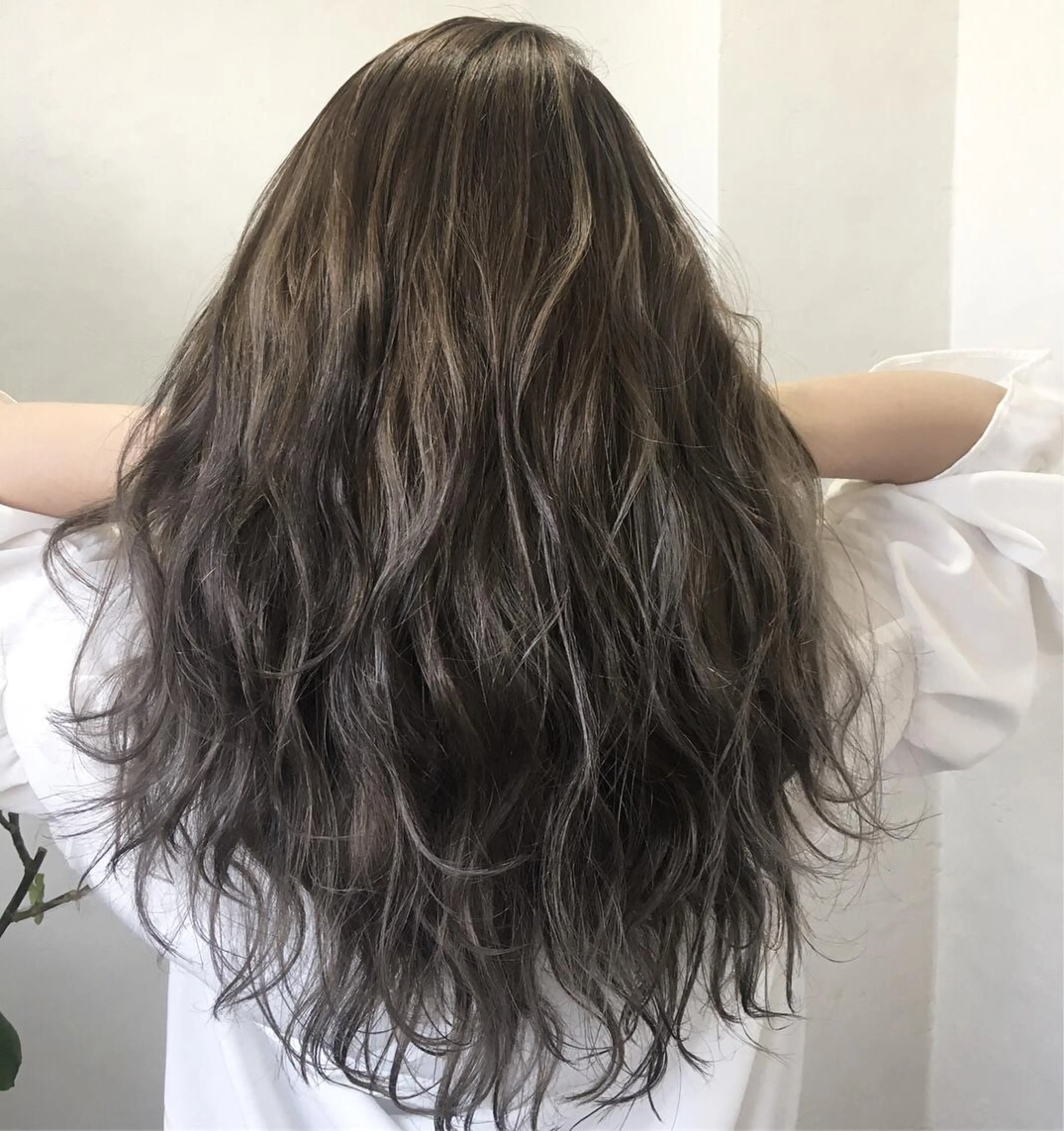 ミニモ限定激安カット & ヘアカラー & 4stepオージュアトリートメント アディクシーカラーも有の写真