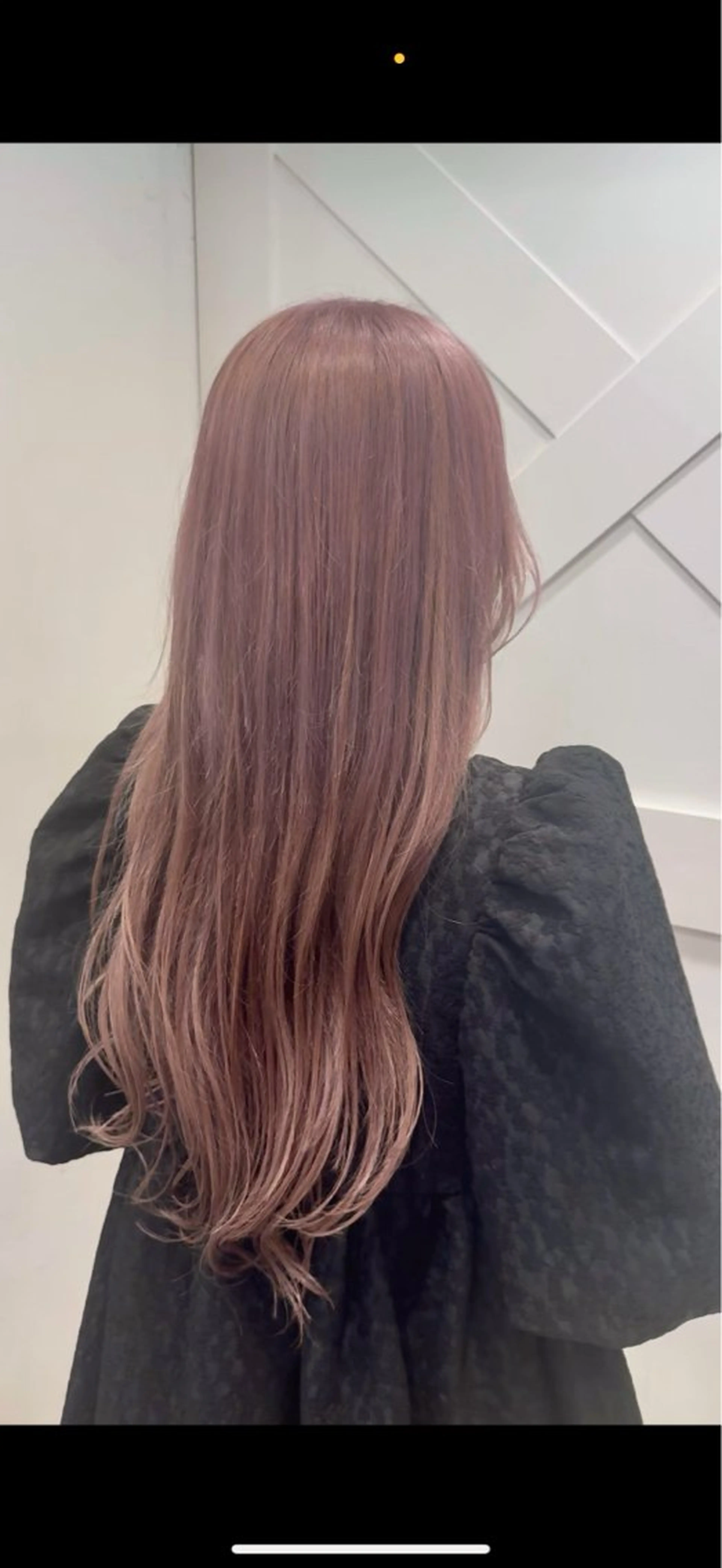 カラー 🎨ハイトーン レイヤーカットやまとのヘアスタイル