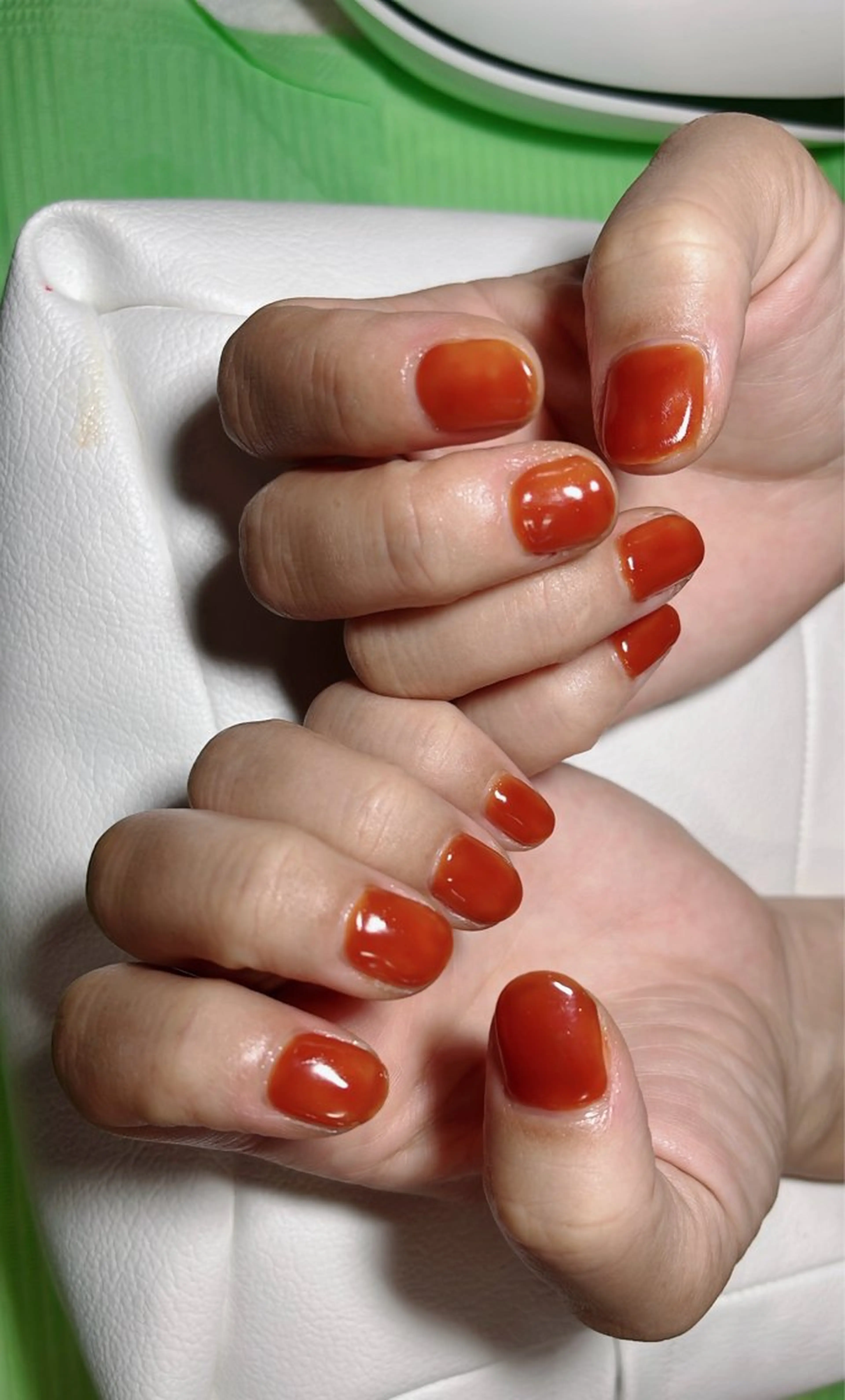 【ハンド※他店オフあり】ワンカラー,マグネット(甘皮ケア込み)の写真