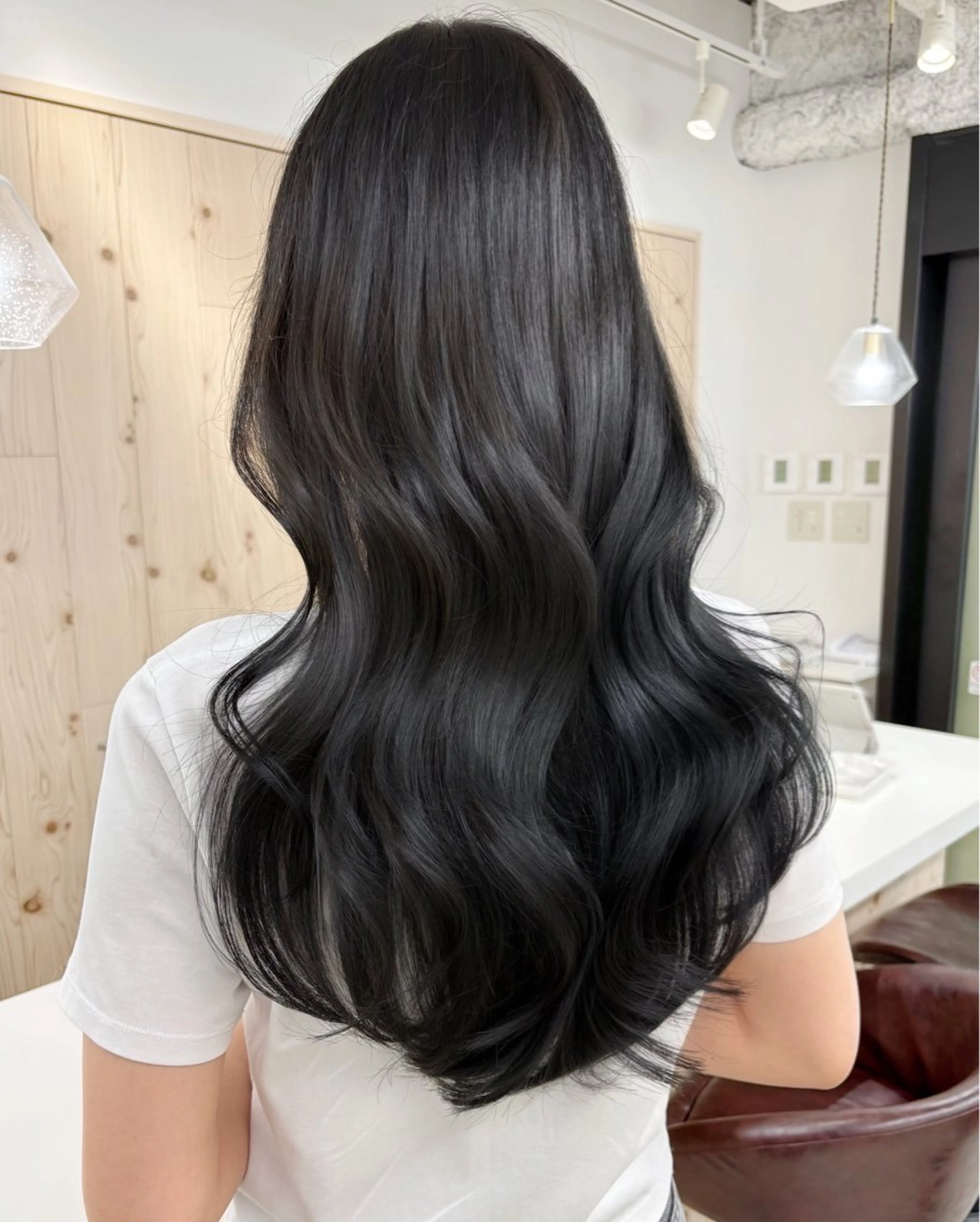 ロング カラー カット ヘアカラー トリートメント ヘアセット 新宿/韓国ヘア/ 髪質改善ストレートのヘアスタイル