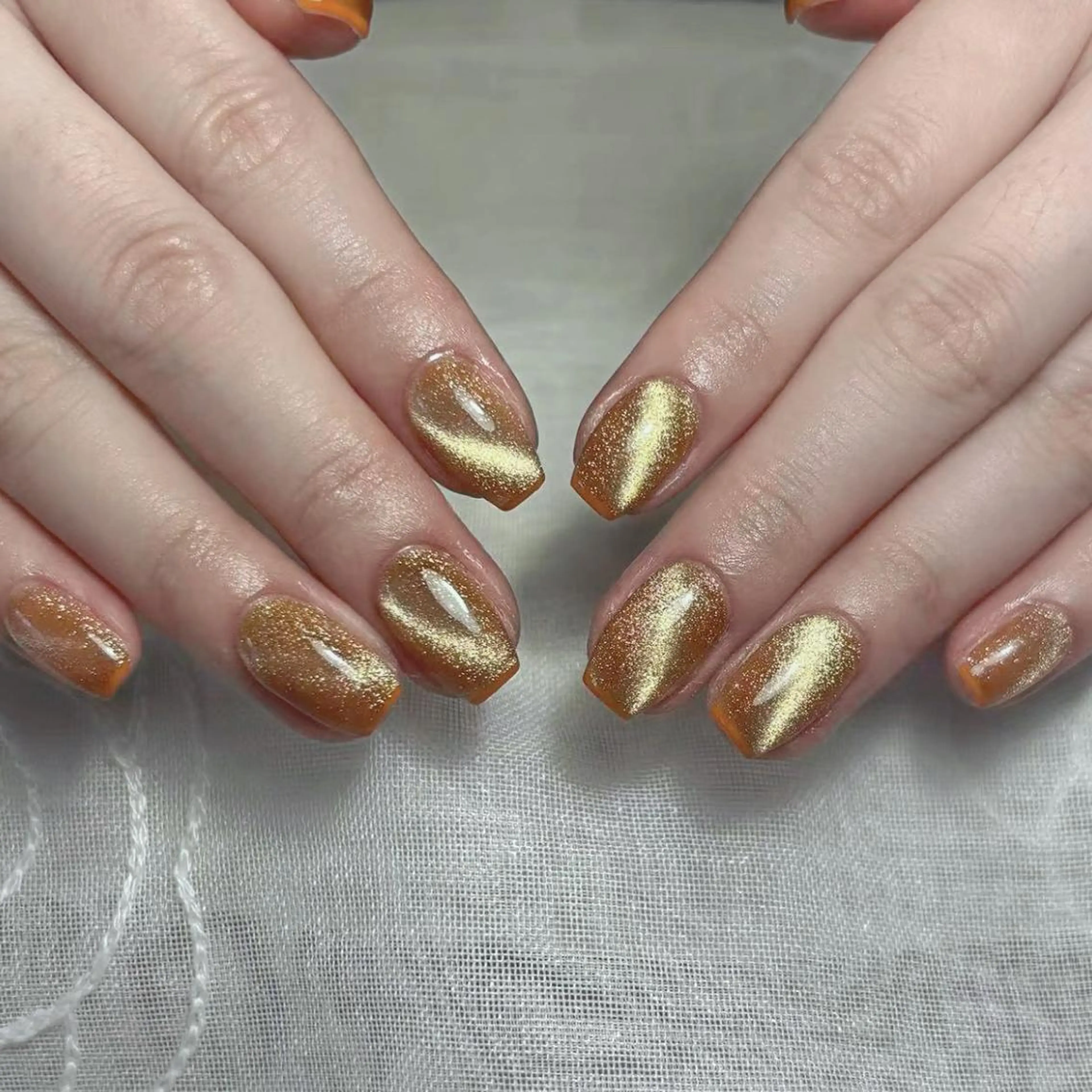 ネイル アートネイル オーロラネイル ガーリー キラキラネイル 韓国ネイル Leah 💅のネイルデザイン